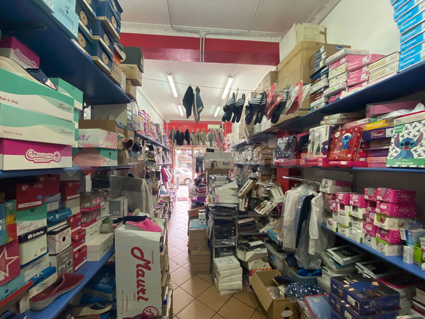 Attivit� commerciale in vendita a Portici