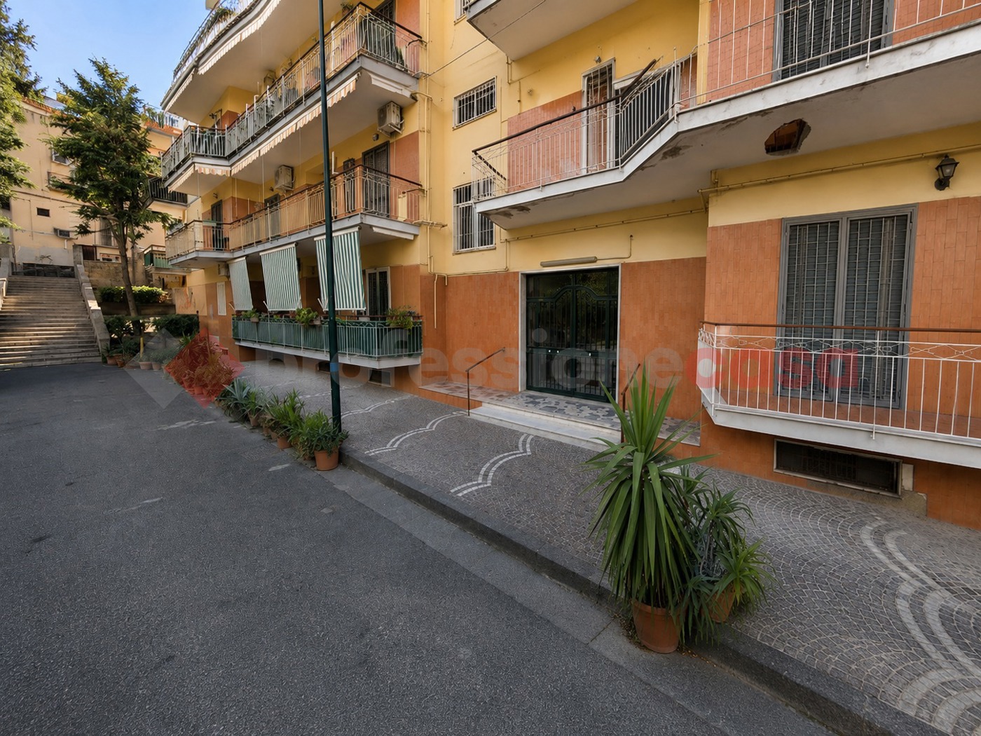Bilocale da ristrutturare a Portici