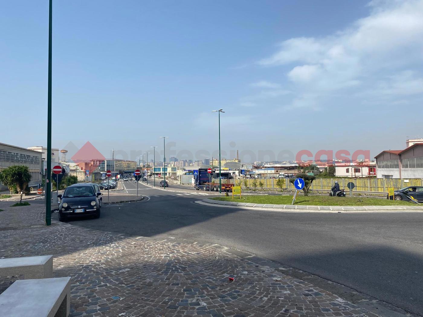 Ufficio ristrutturato a Napoli