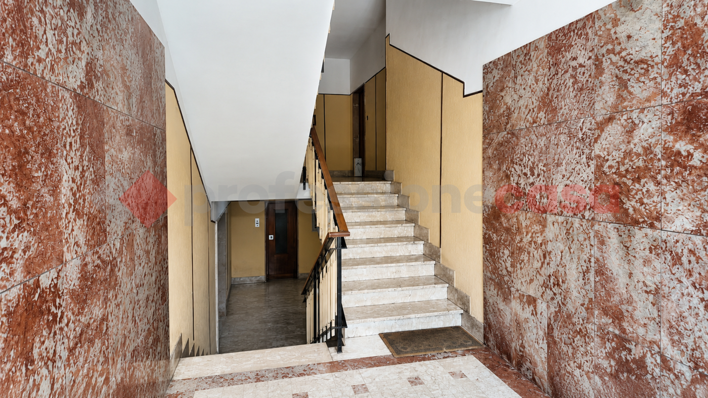 Trilocale da ristrutturare a Portici