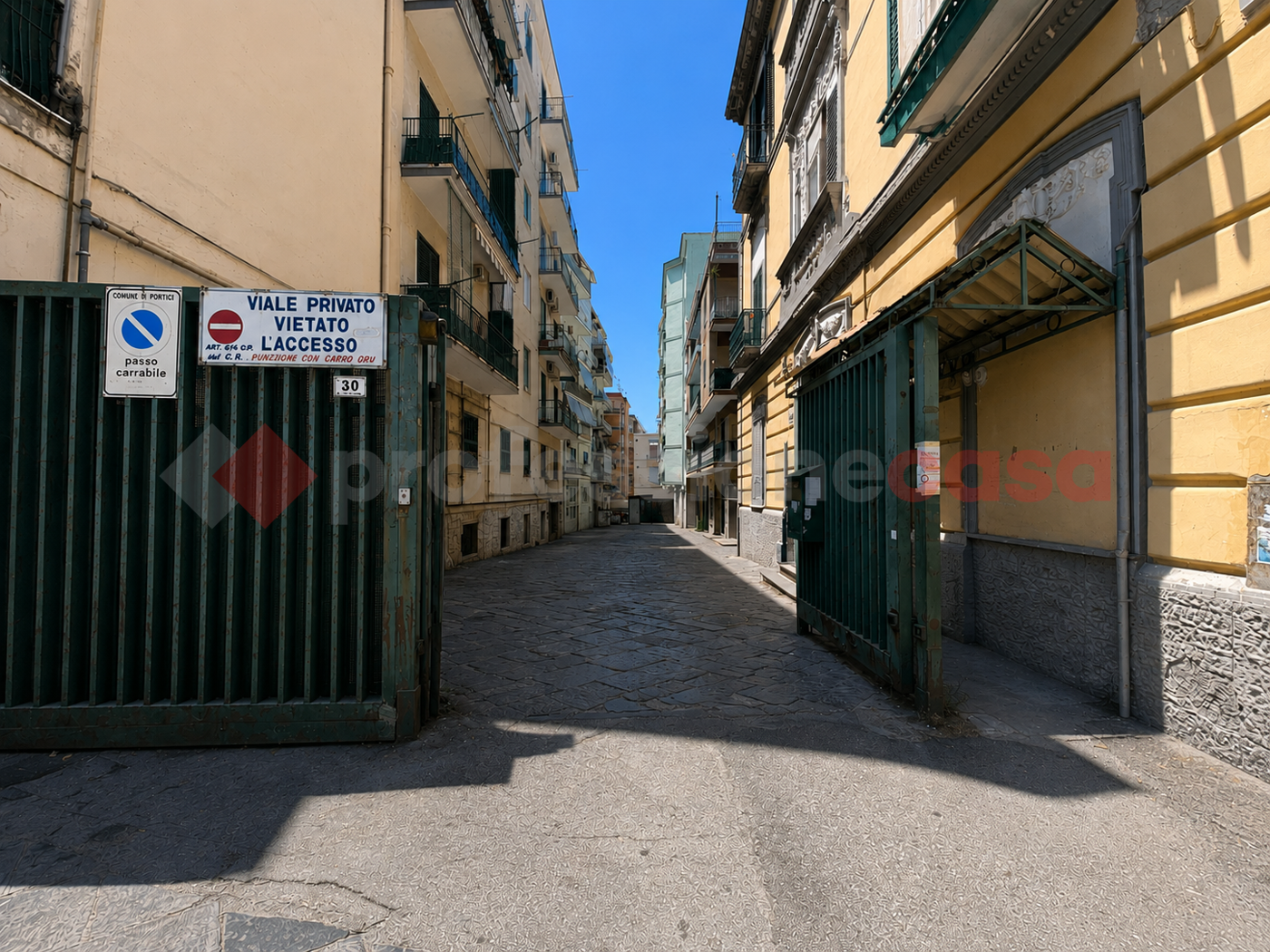 Quadrilocale da ristrutturare a Portici