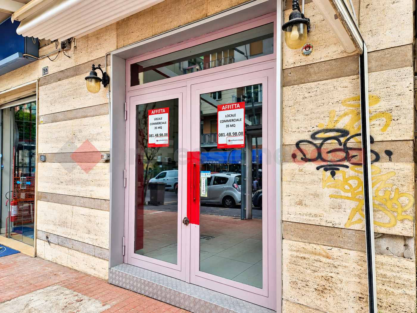 Negozio in affitto a Portici