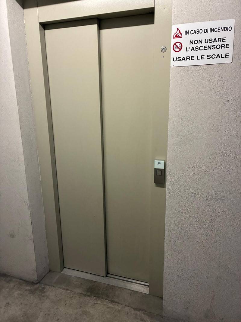 Box o garage in vendita a Torino, Mirafiori sud