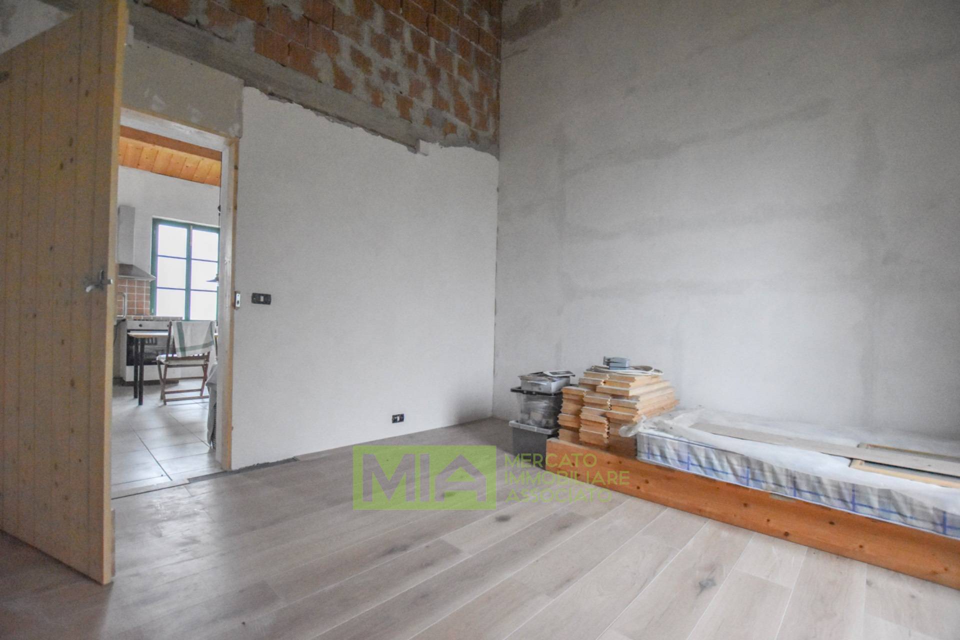 Casa colonica in vendita a Palmiano