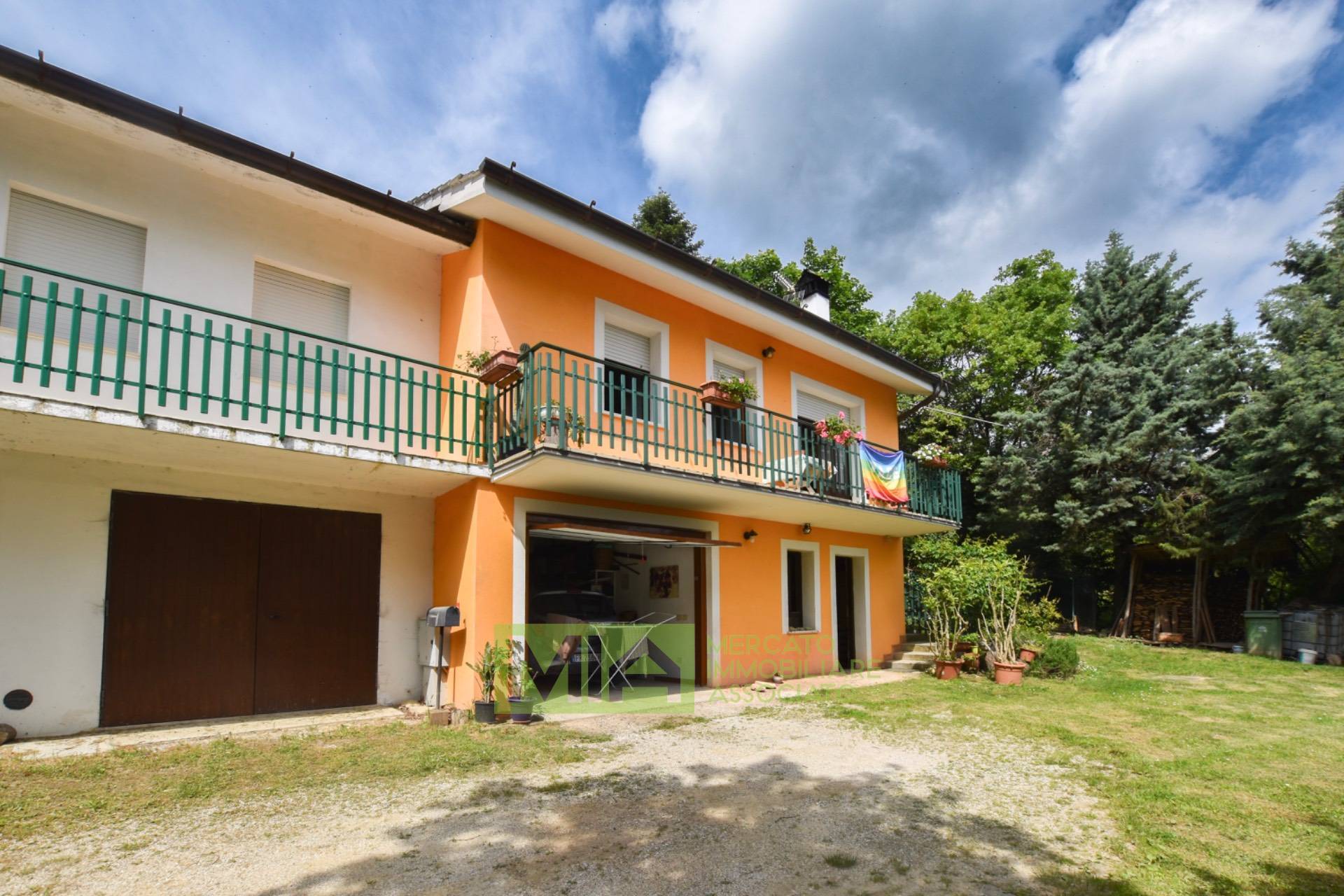 Villetta bifamiliare in vendita a Montefalcone Appennino