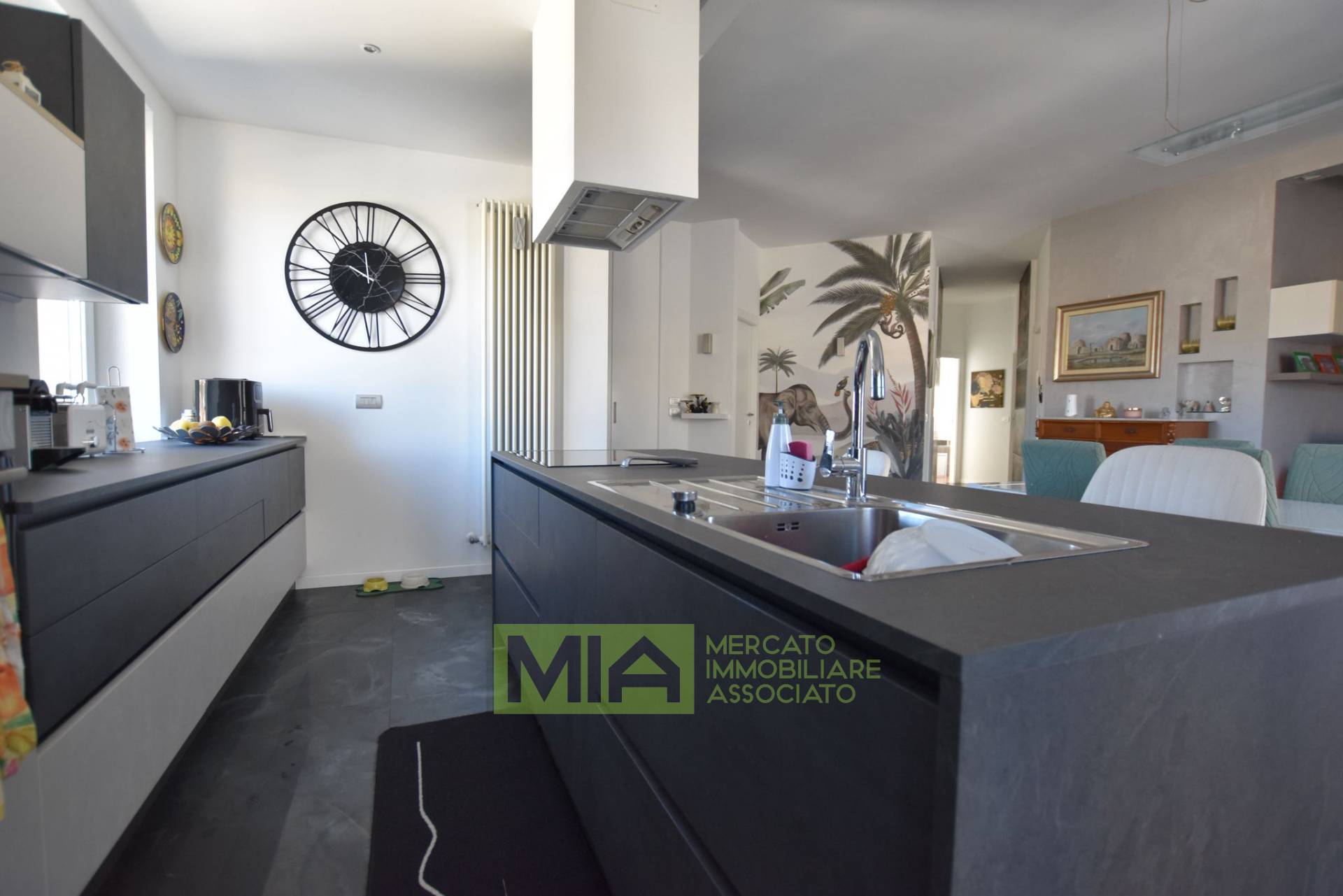 Appartamento in vendita a Altidona, Marina di Altidona