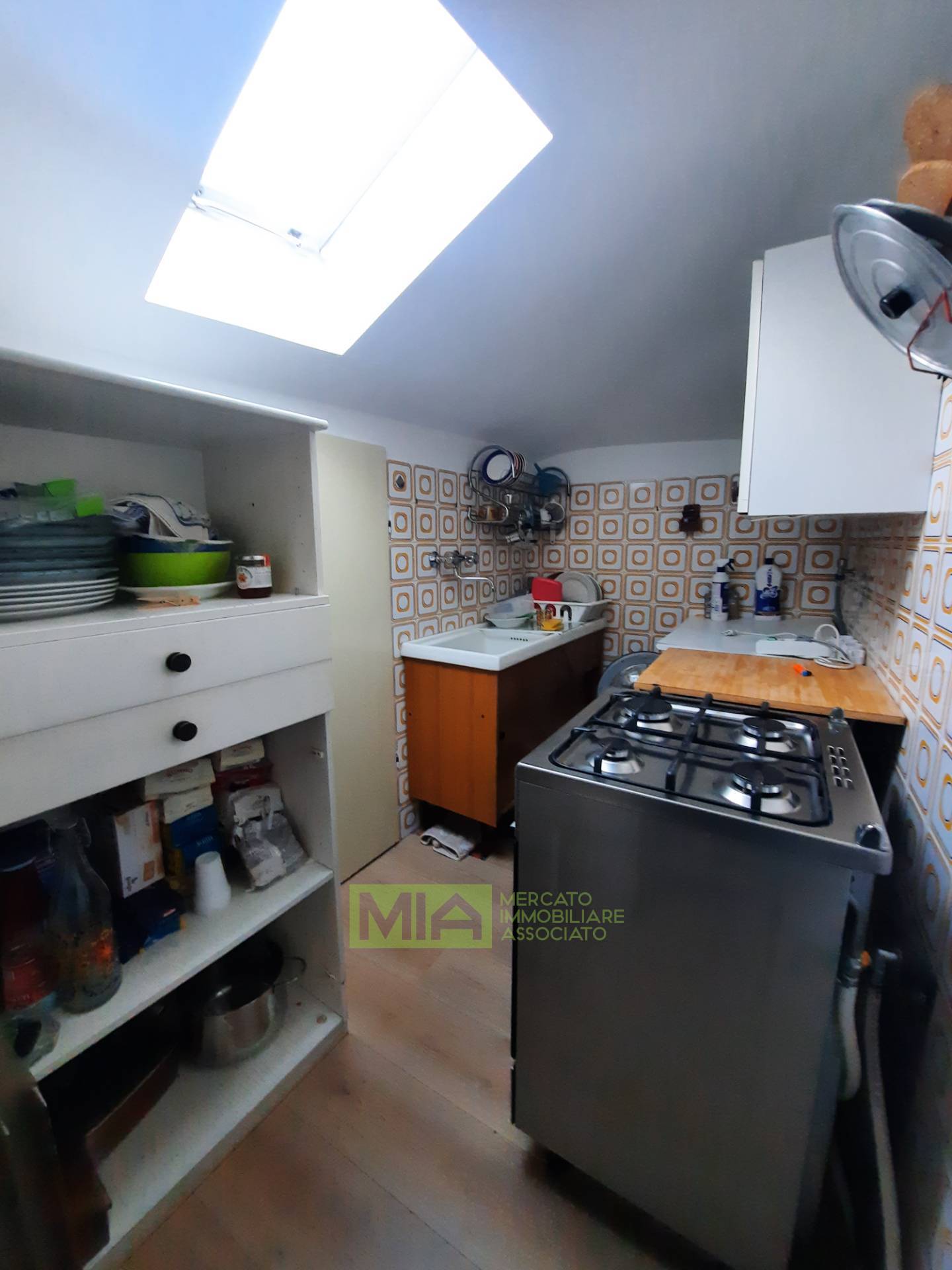 Mansarda in affitto a Porto San Giorgio, Semicentro