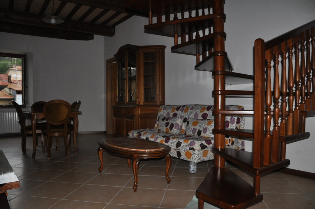 Appartamento in vendita a Comunanza, Centro