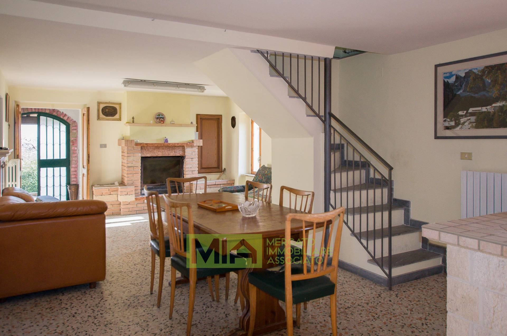 Appartamento in vendita a Venarotta, Campagna