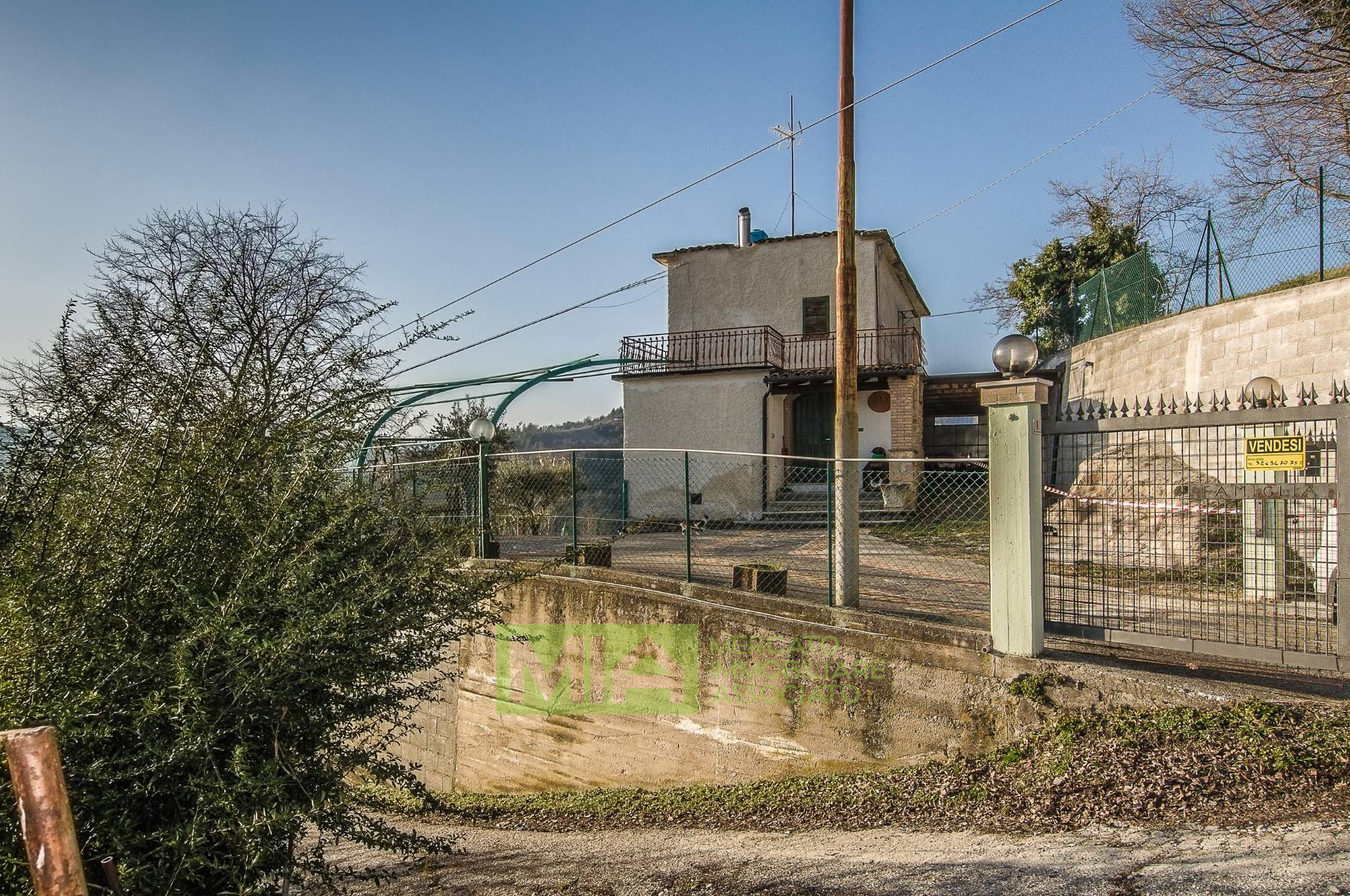 Appartamento in vendita a Venarotta, Campagna