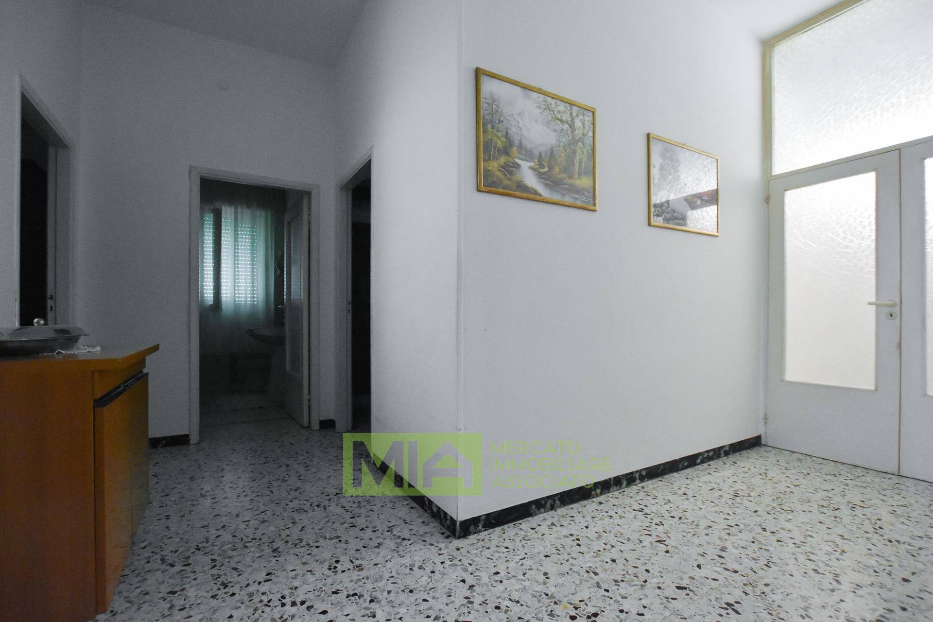 Villa in vendita a Santa Vittoria in Matenano