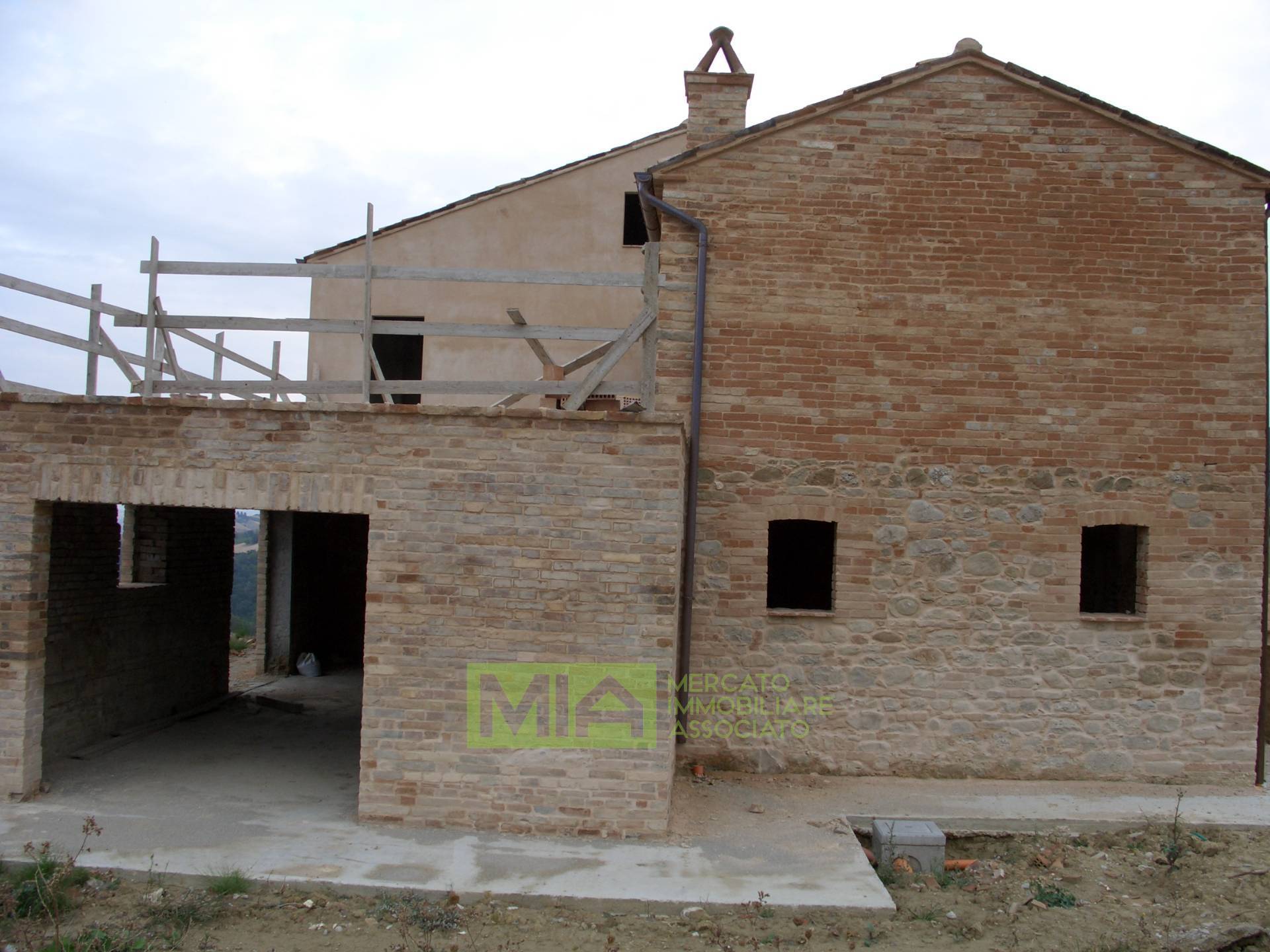 Casale in vendita a Montedinove, Campagna