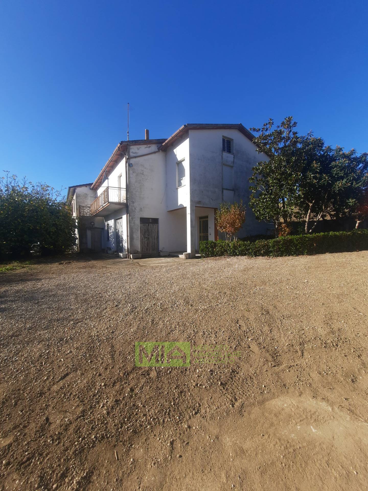 Casa singola in vendita a Carassai, Periferia