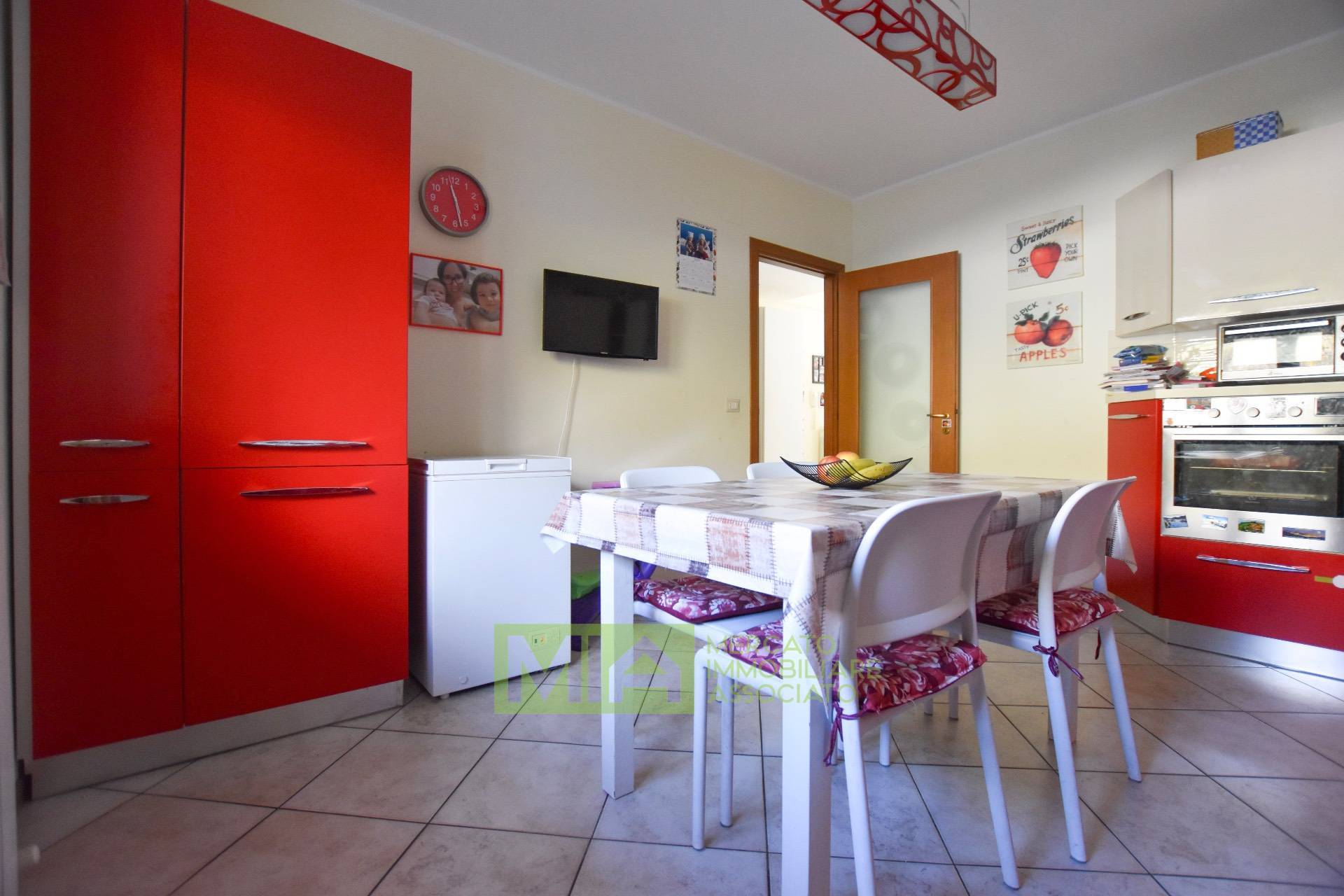 Villino a schiera in vendita a Santa Vittoria in Matenano