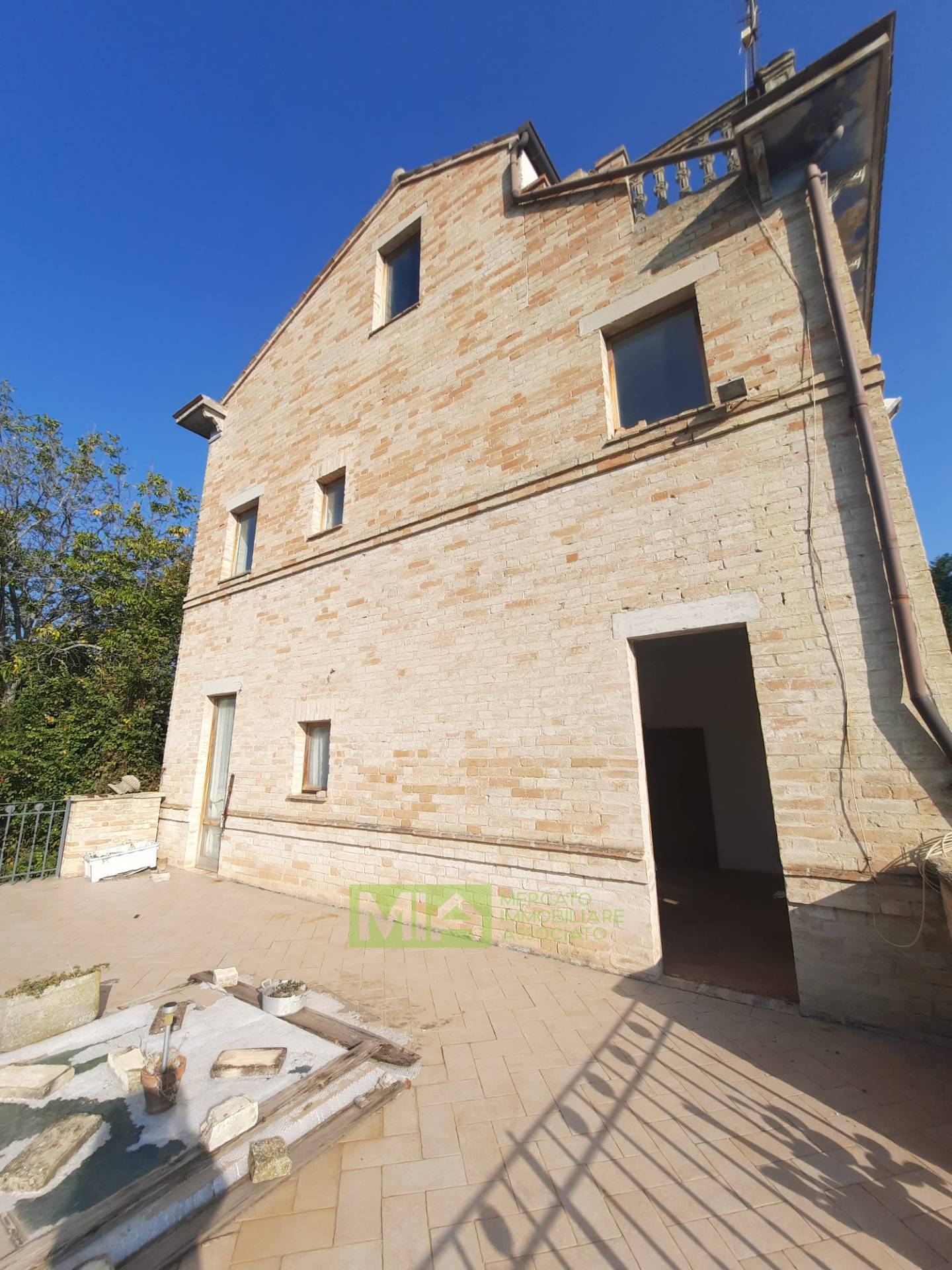 Casale in vendita a Monte San Pietrangeli, Campagna