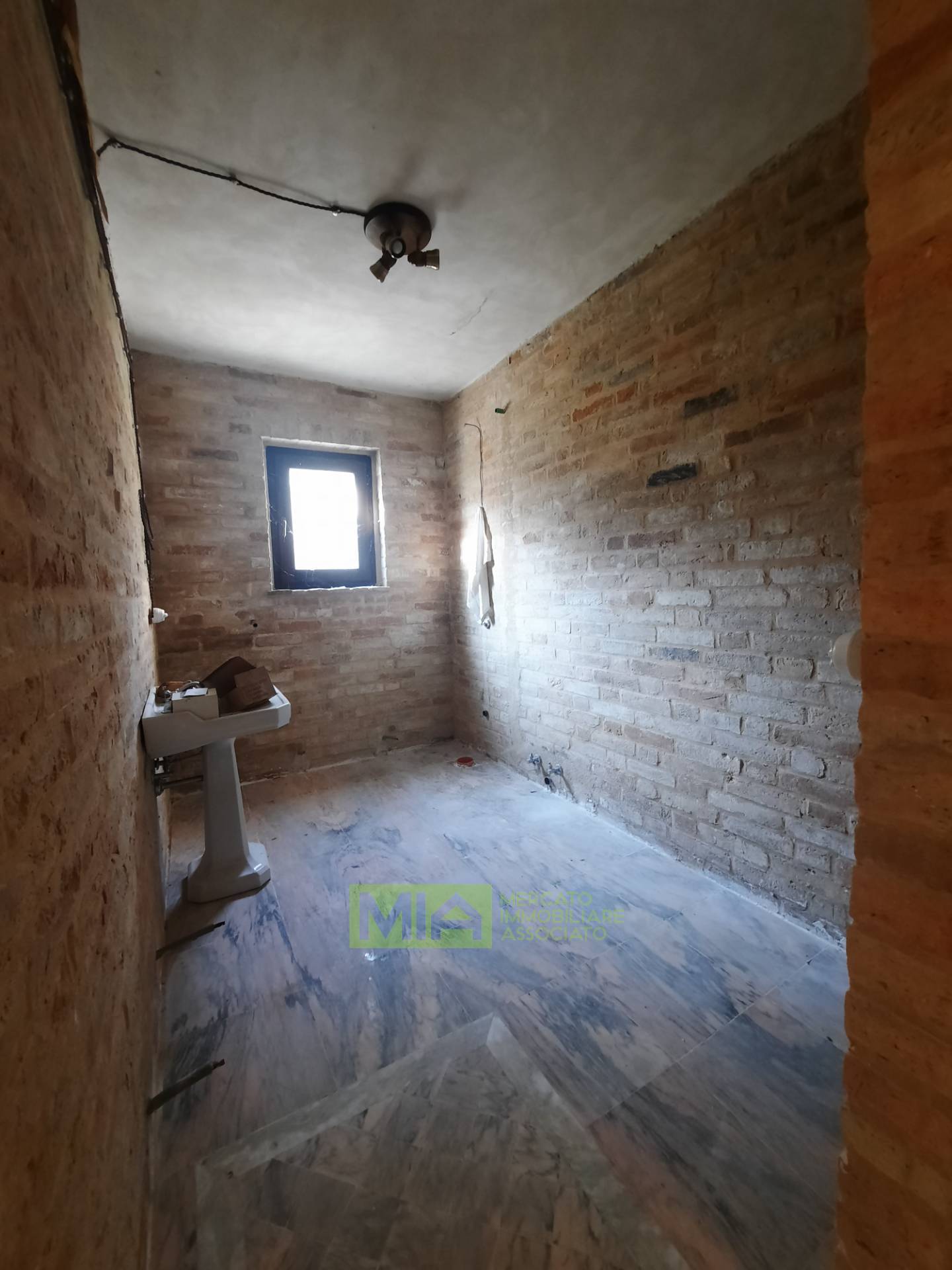 Casale in vendita a Monte San Pietrangeli, Campagna