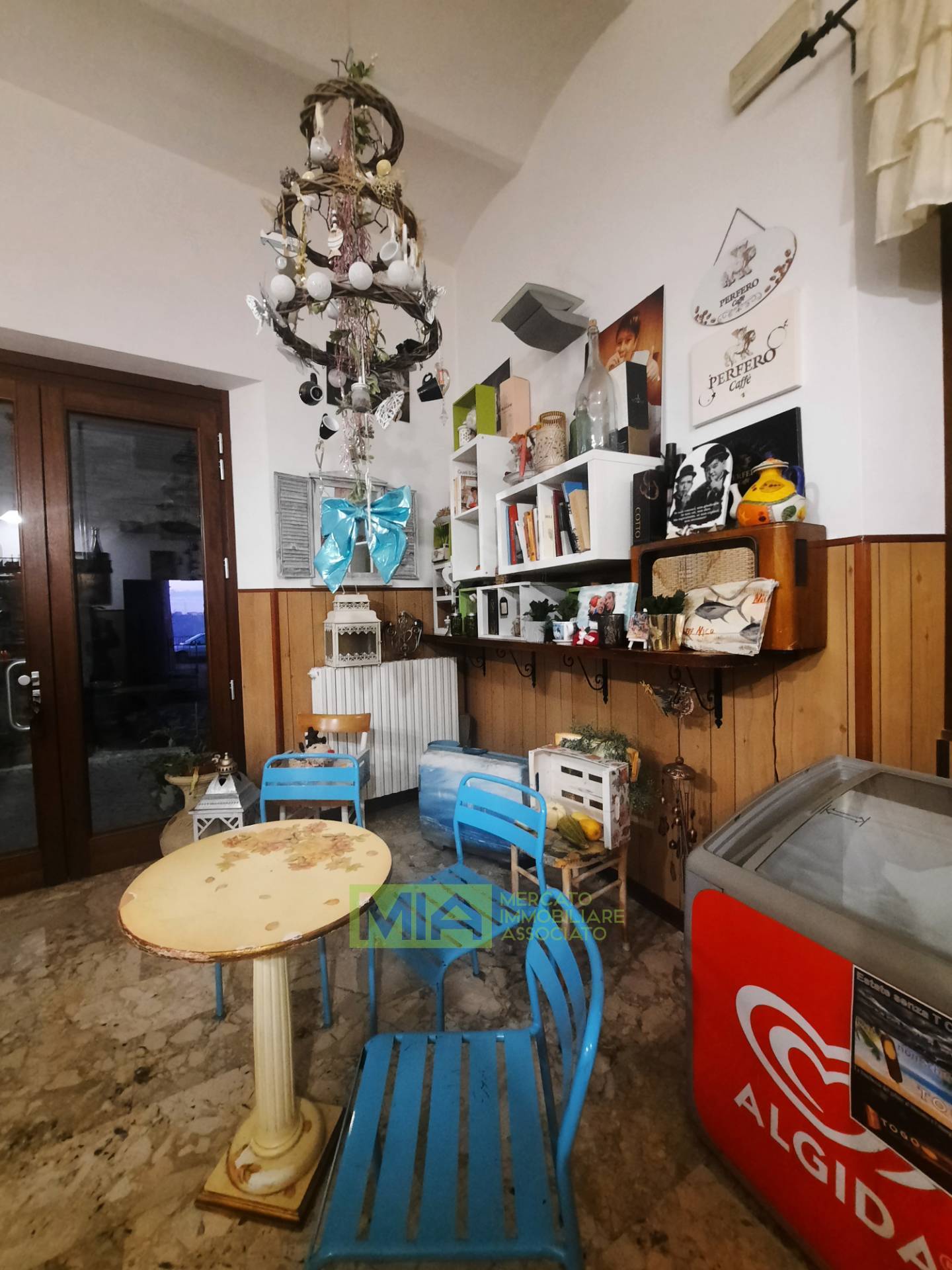 Attivit commerciale in vendita a Altidona, Centro