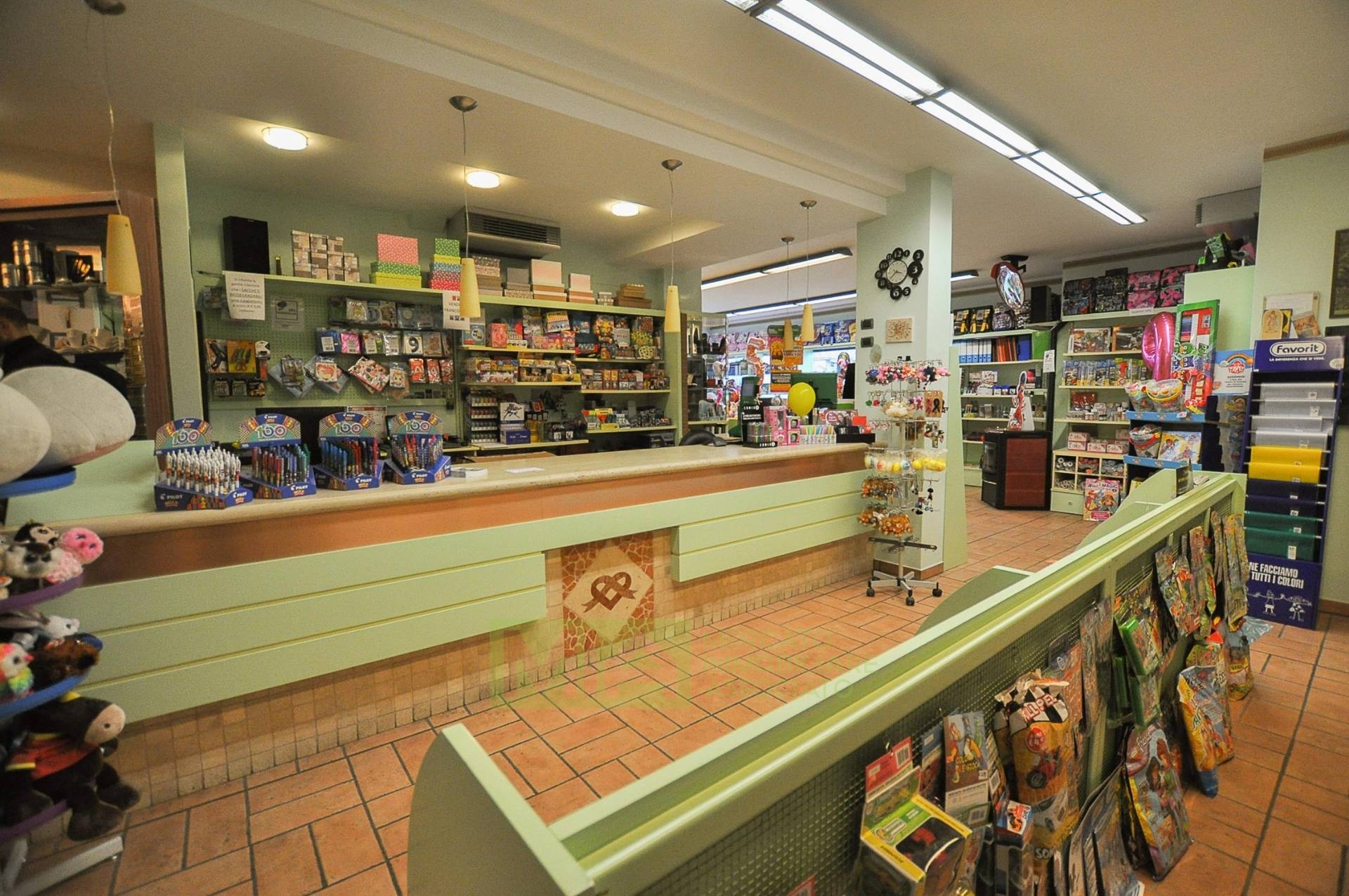 Attivit commerciale in vendita a Comunanza, Centro