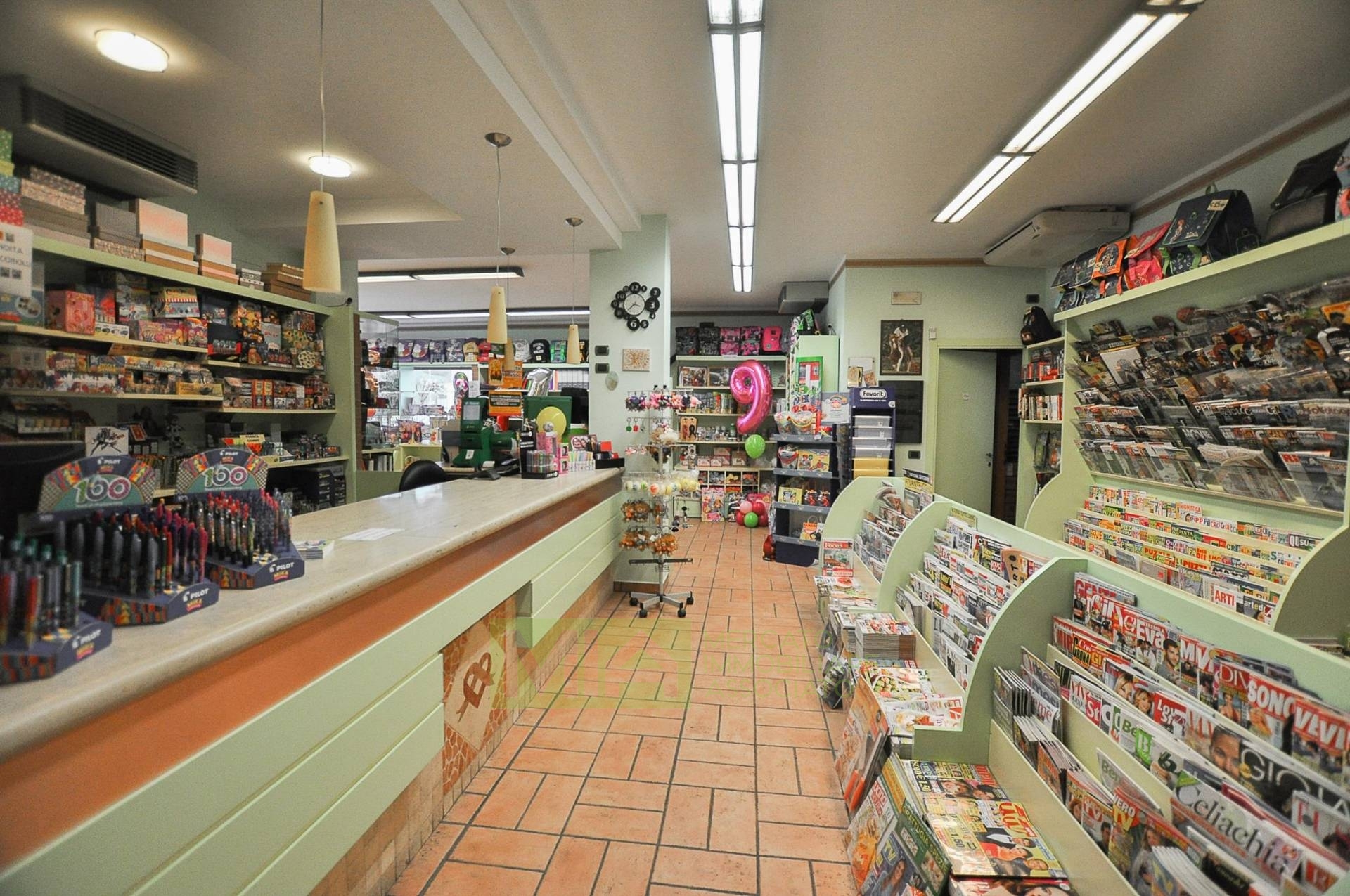 Attivit commerciale in vendita a Comunanza, Centro