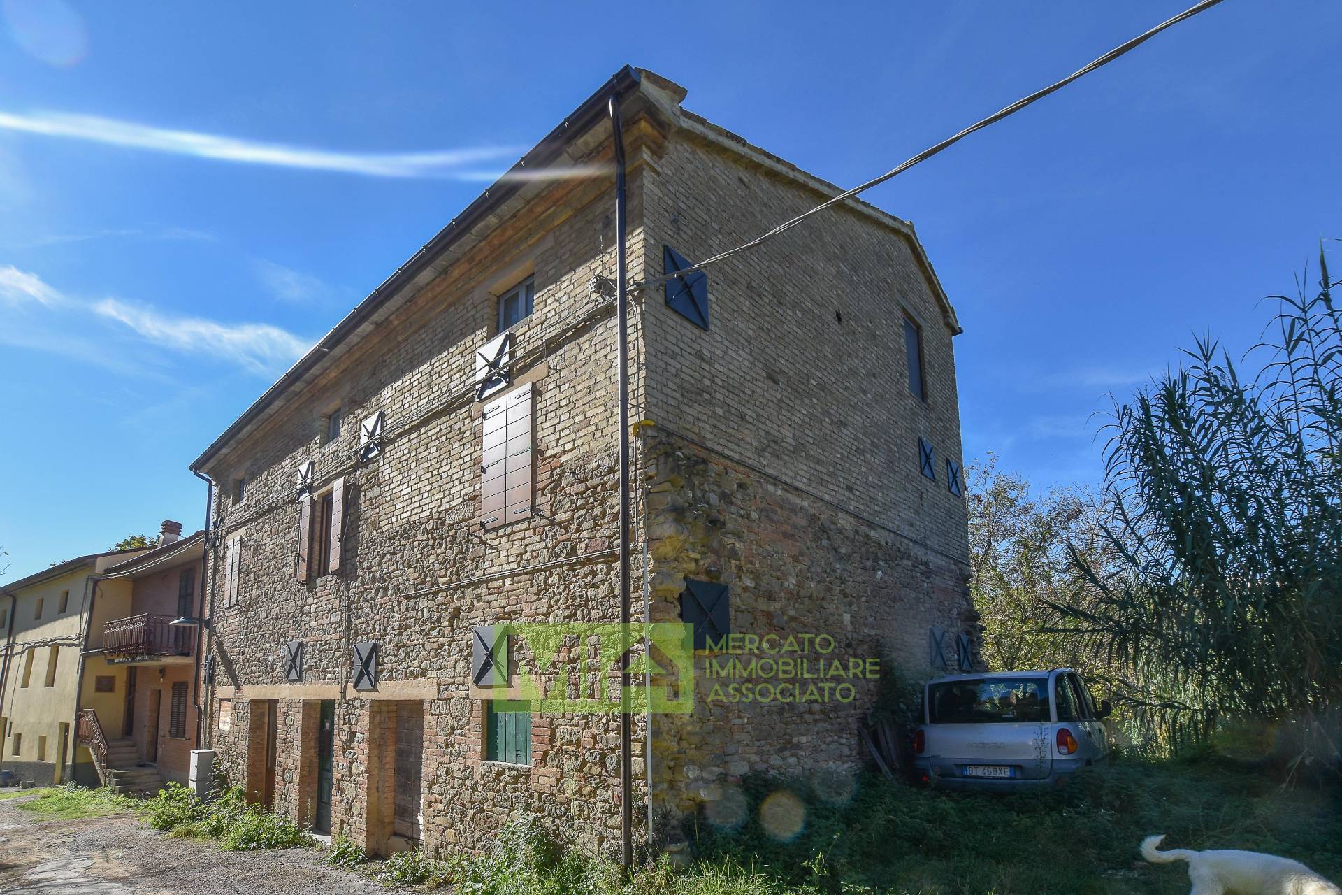 Casale in vendita a Comunanza