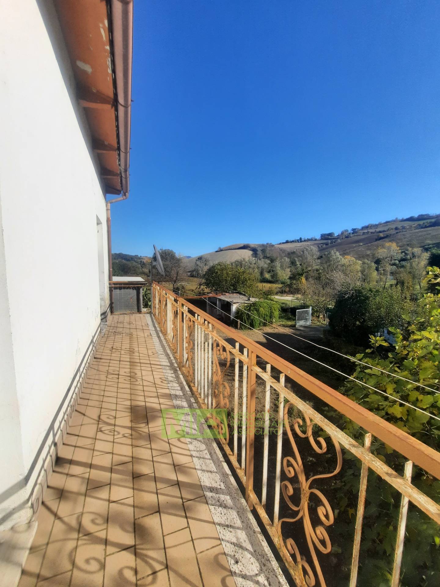 Casa singola in vendita a Carassai, Periferia