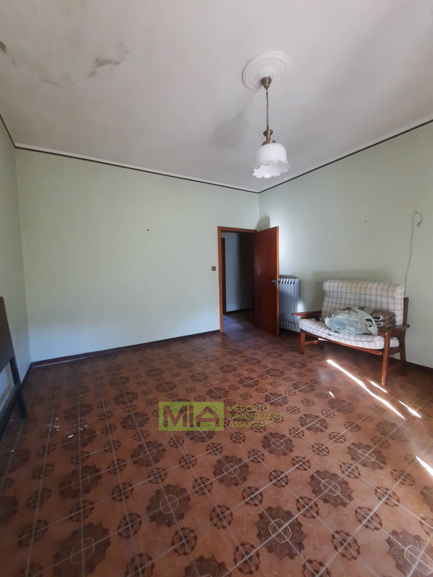 Casa singola in vendita a Carassai, Periferia