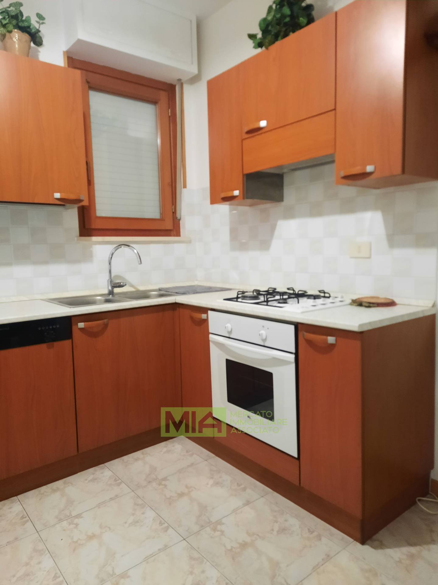 Appartamento in vendita a Altidona, Marina di Altidona