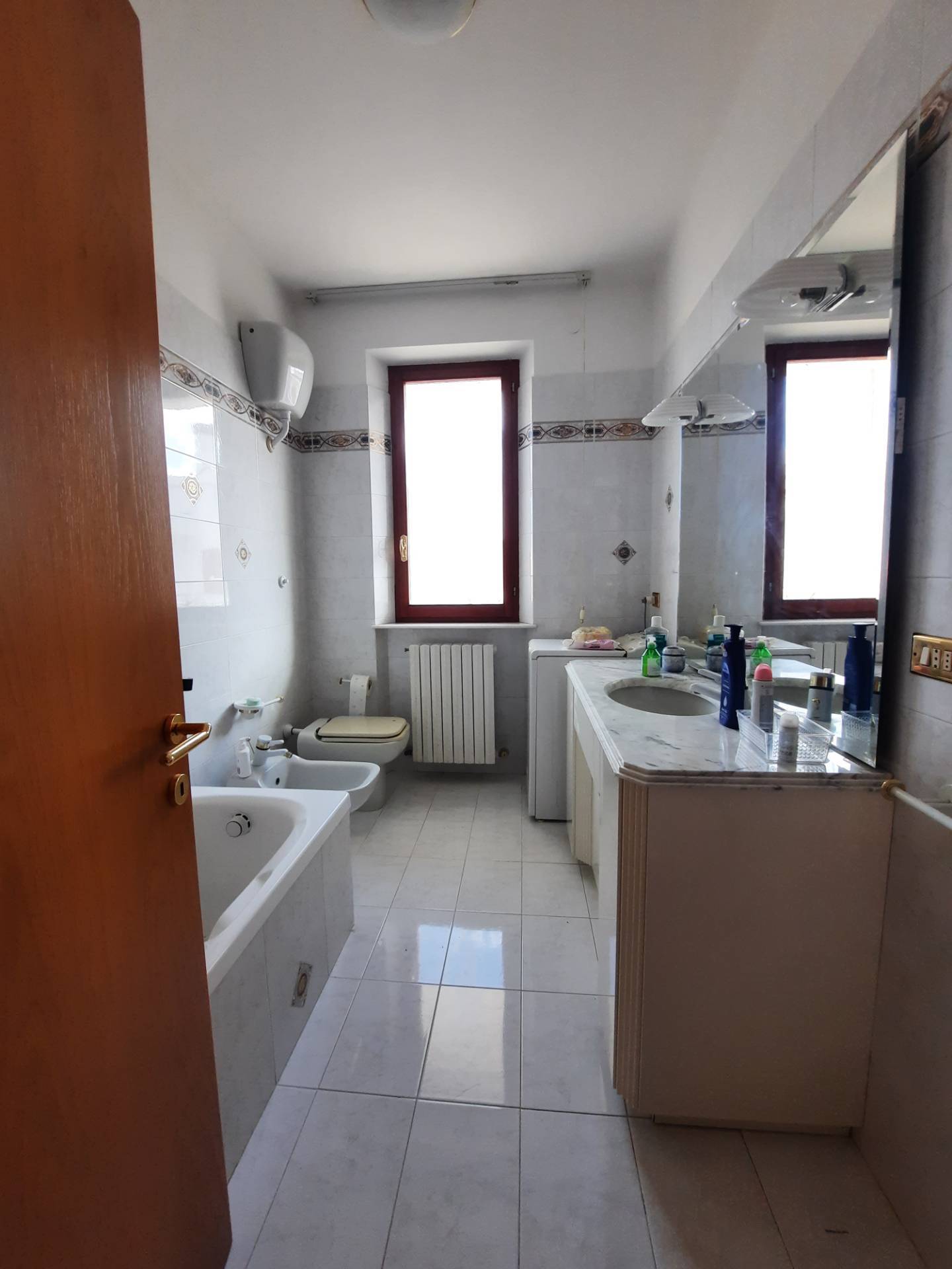 Appartamento in vendita a Monterubbiano, Rubbianello