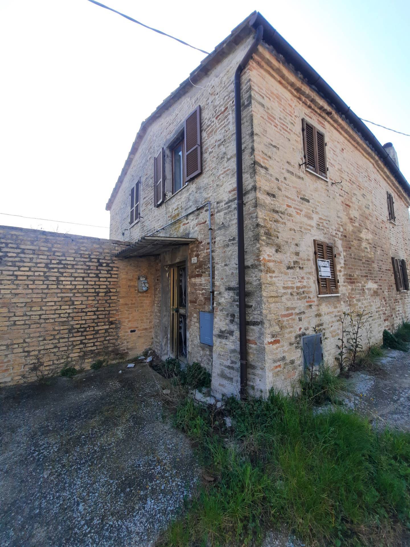 Casa singola in vendita a Monterubbiano, Montotto