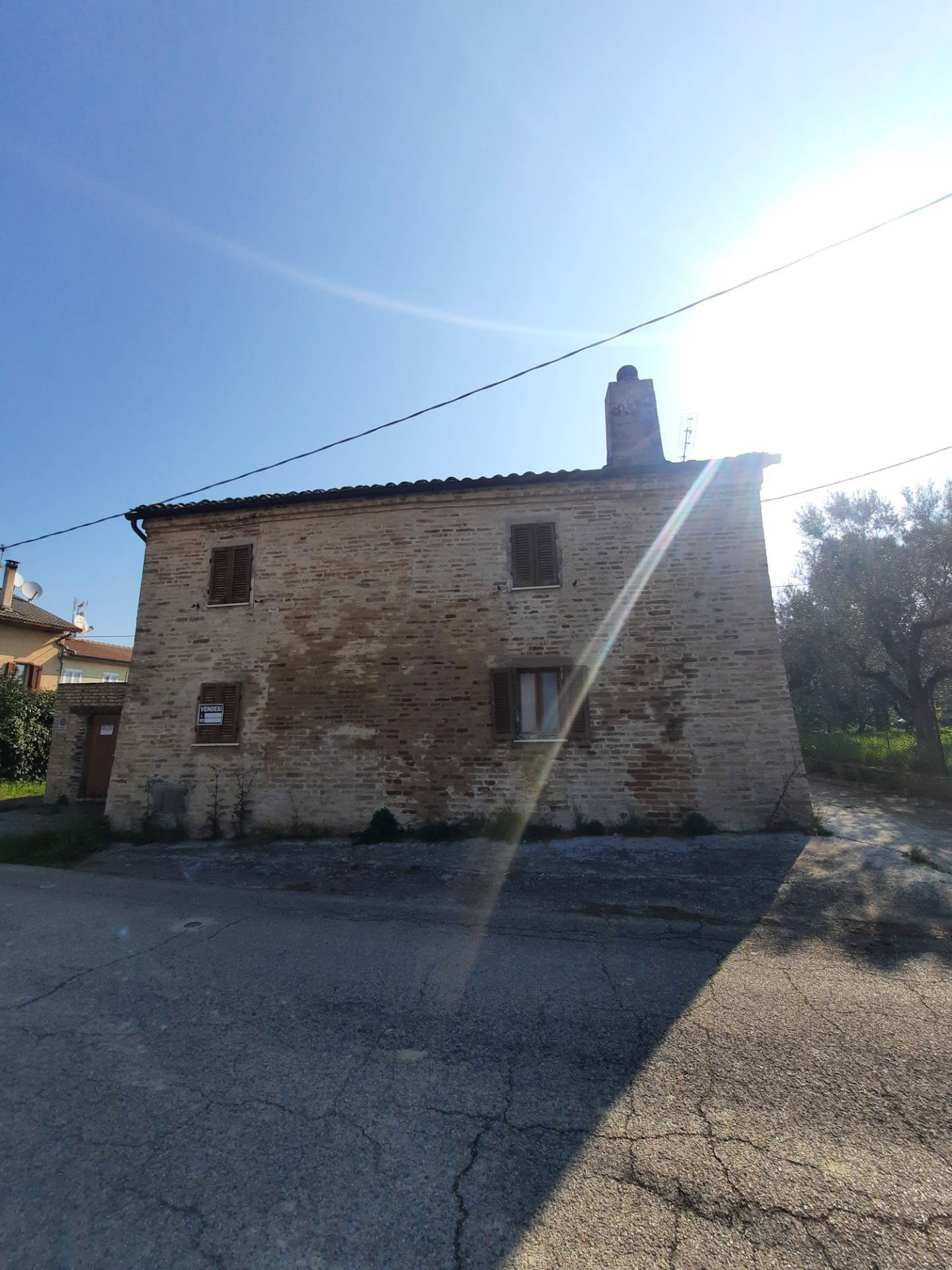 Casa singola in vendita a Monterubbiano, Montotto