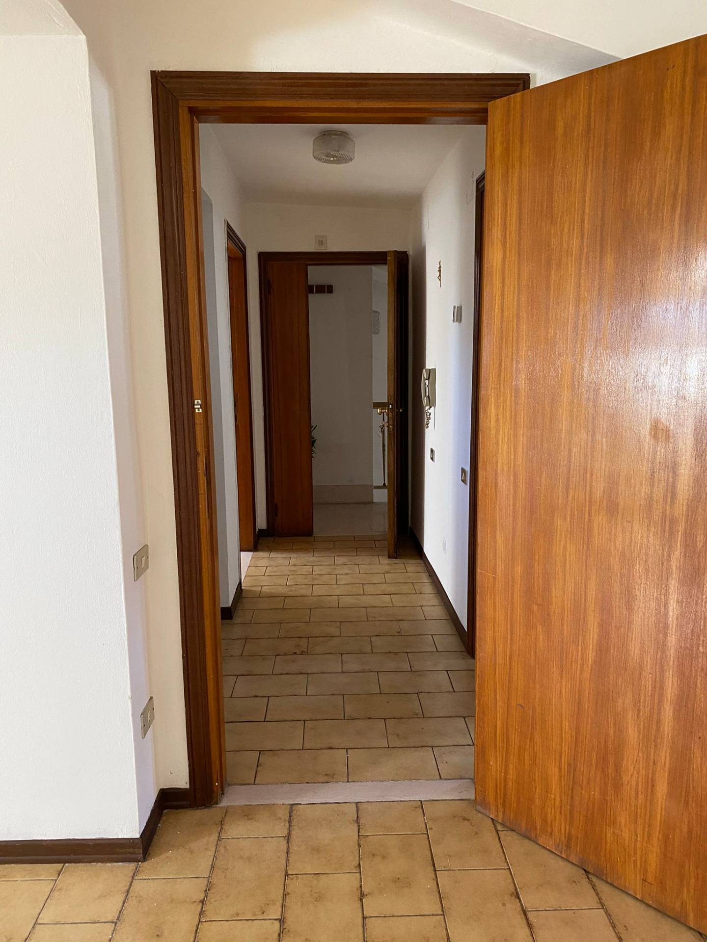 Mansarda in vendita a Comunanza, Centro