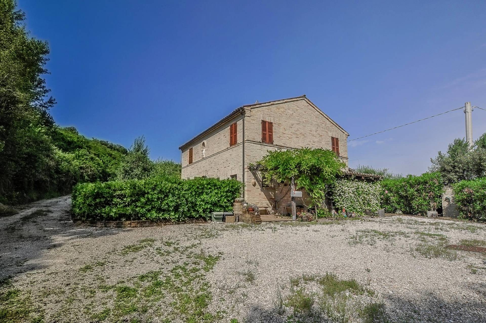 Casa colonica in vendita a Altidona, Campagna