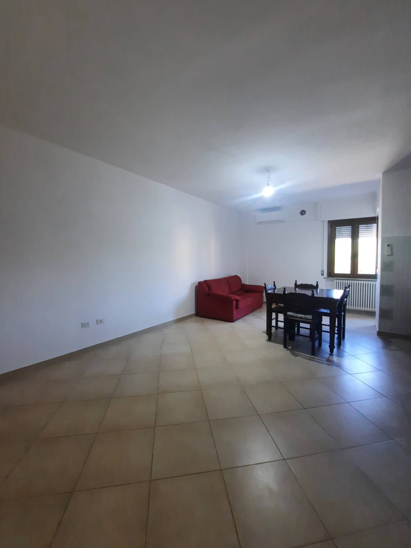 Appartamento in vendita a Campofilone, Centro