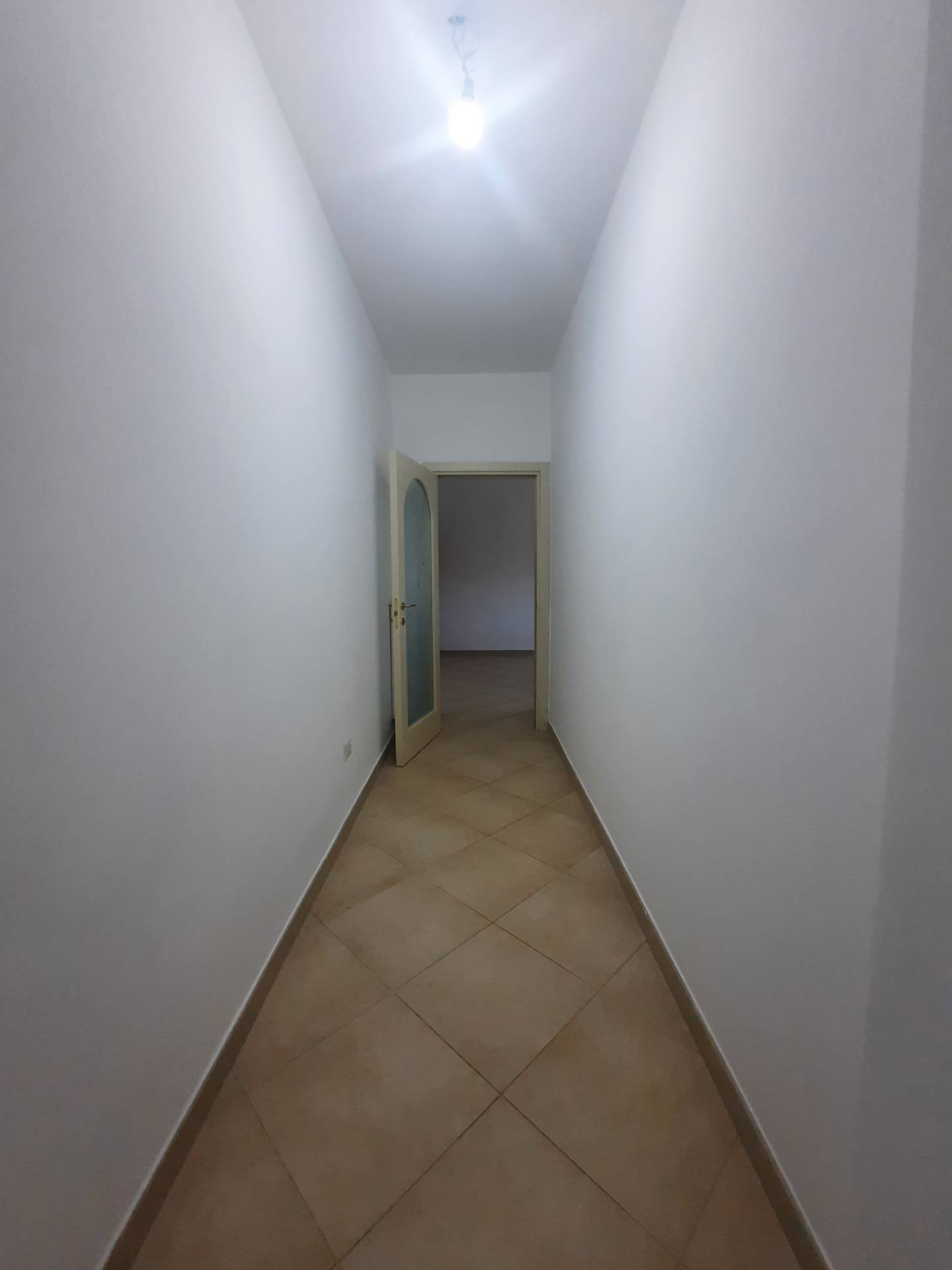 Appartamento in vendita a Campofilone, Centro