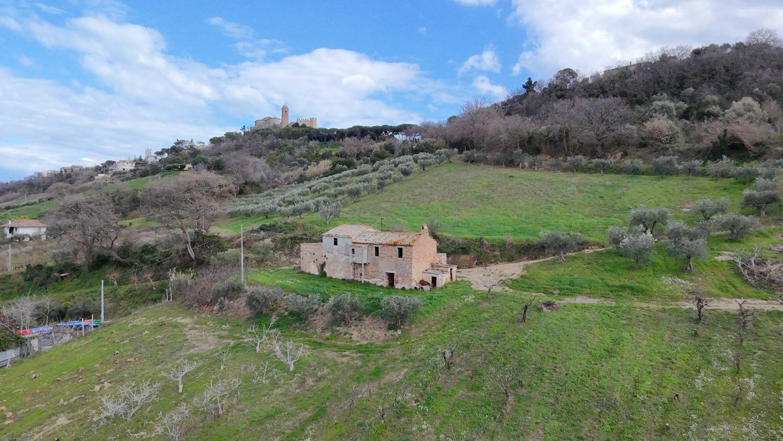 Casa colonica in vendita a Campofilone, Campagna