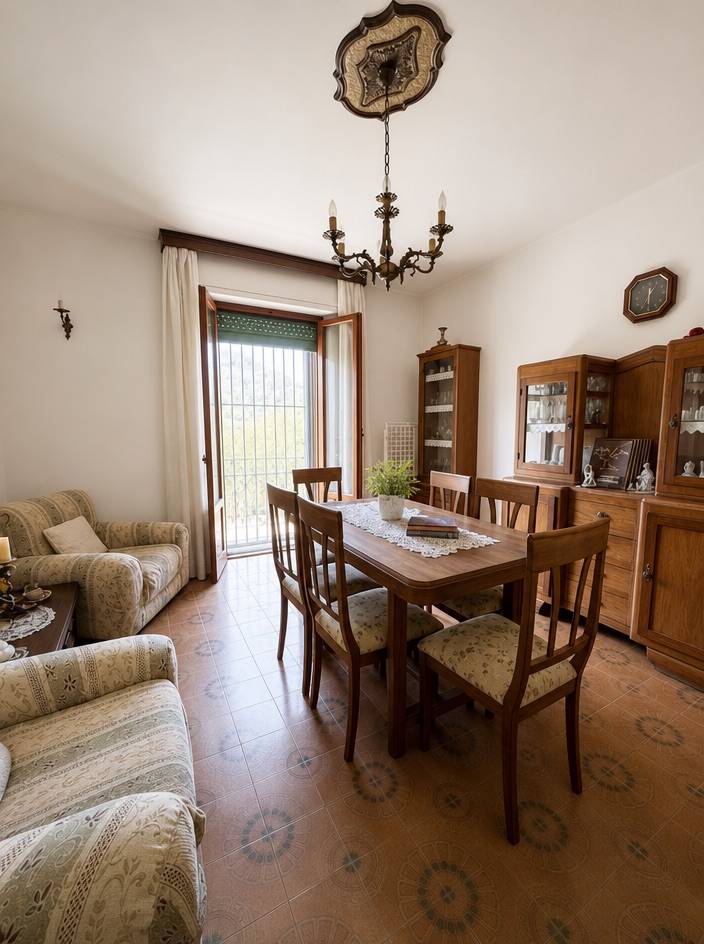 Casa singola in vendita a Comunanza, Campagna
