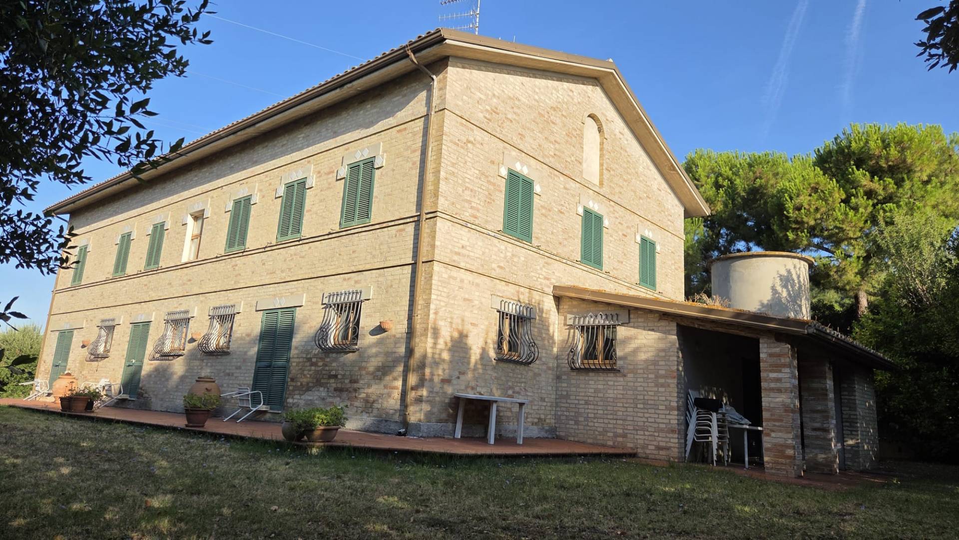 Casale in vendita a Altidona, Campagna