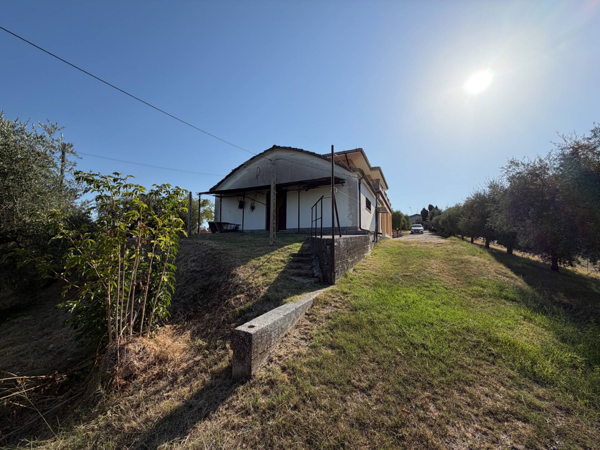 Villa in vendita a Montottone