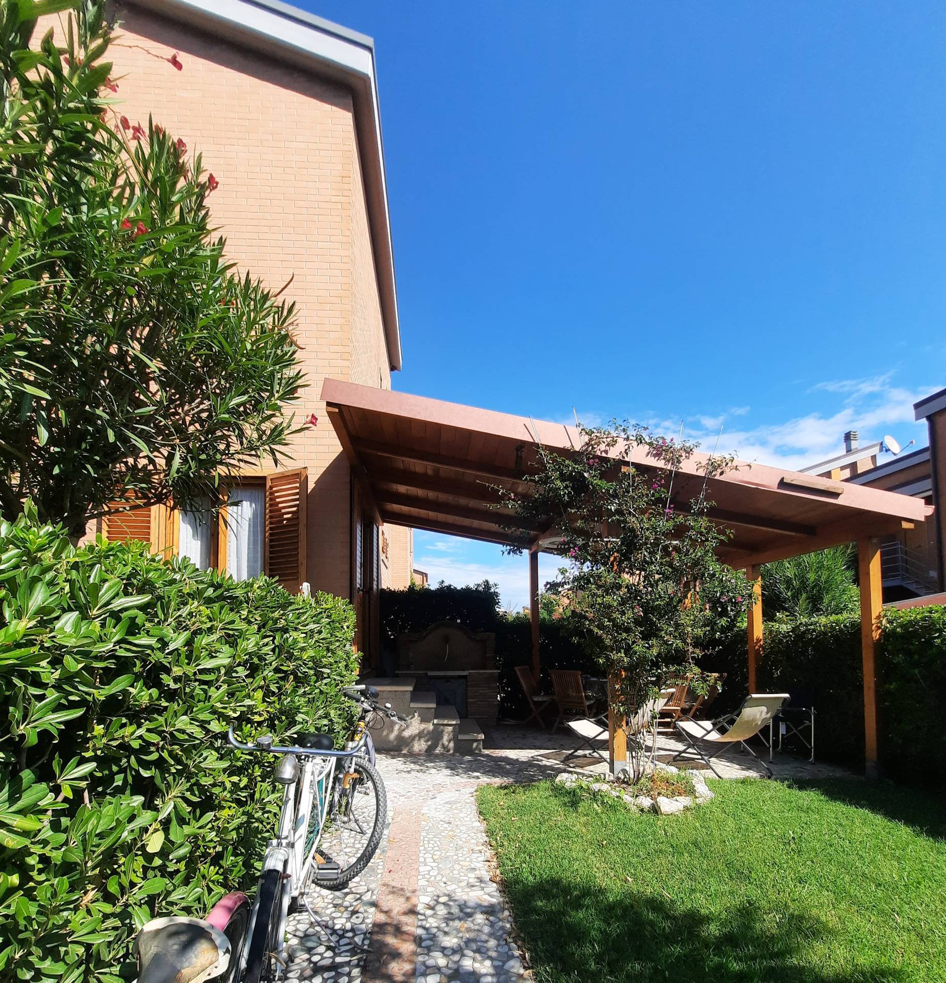 Appartamento in vendita a Altidona, Marina di Altidona
