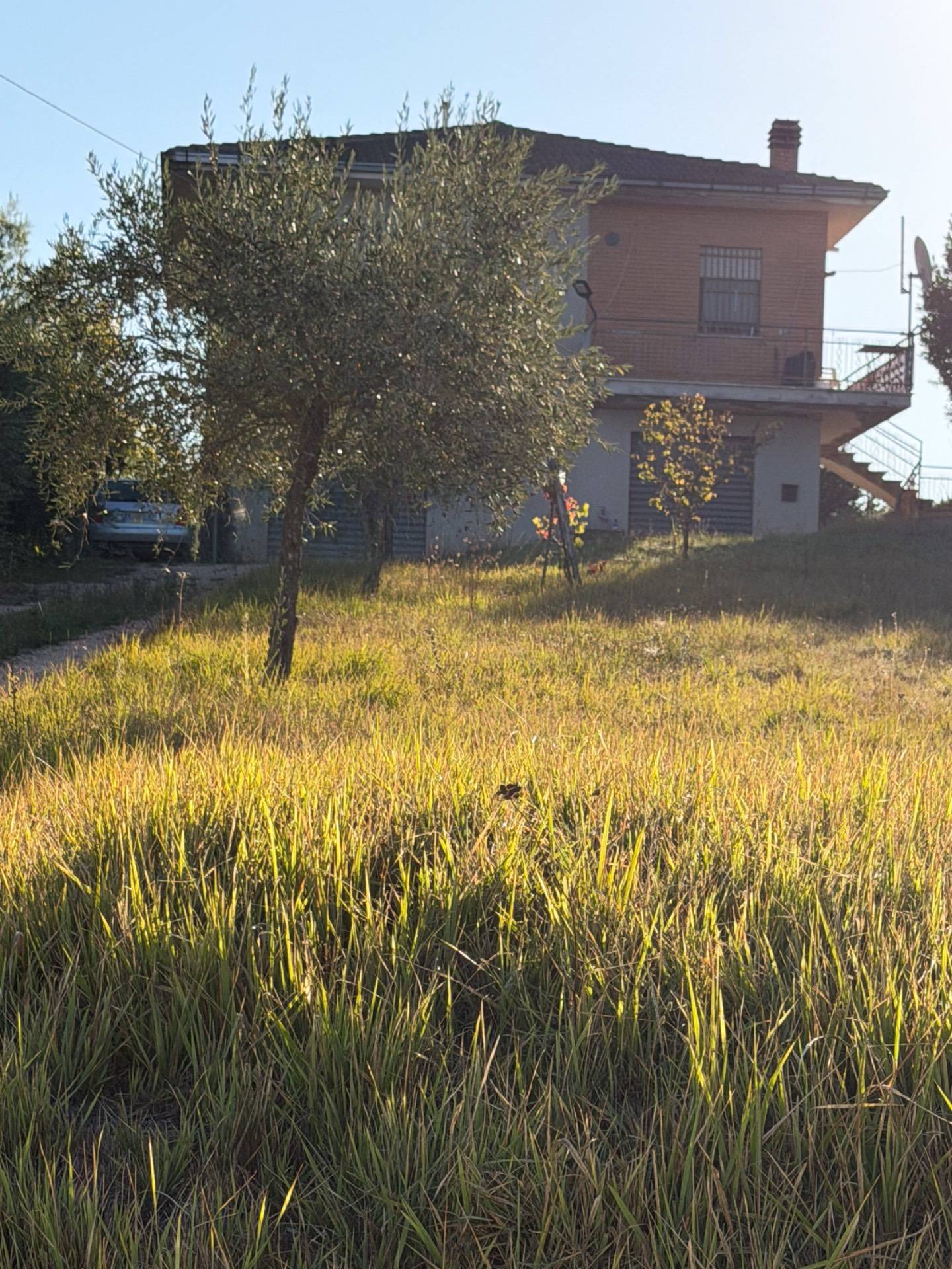 Casa singola in vendita a Santa Vittoria in Matenano