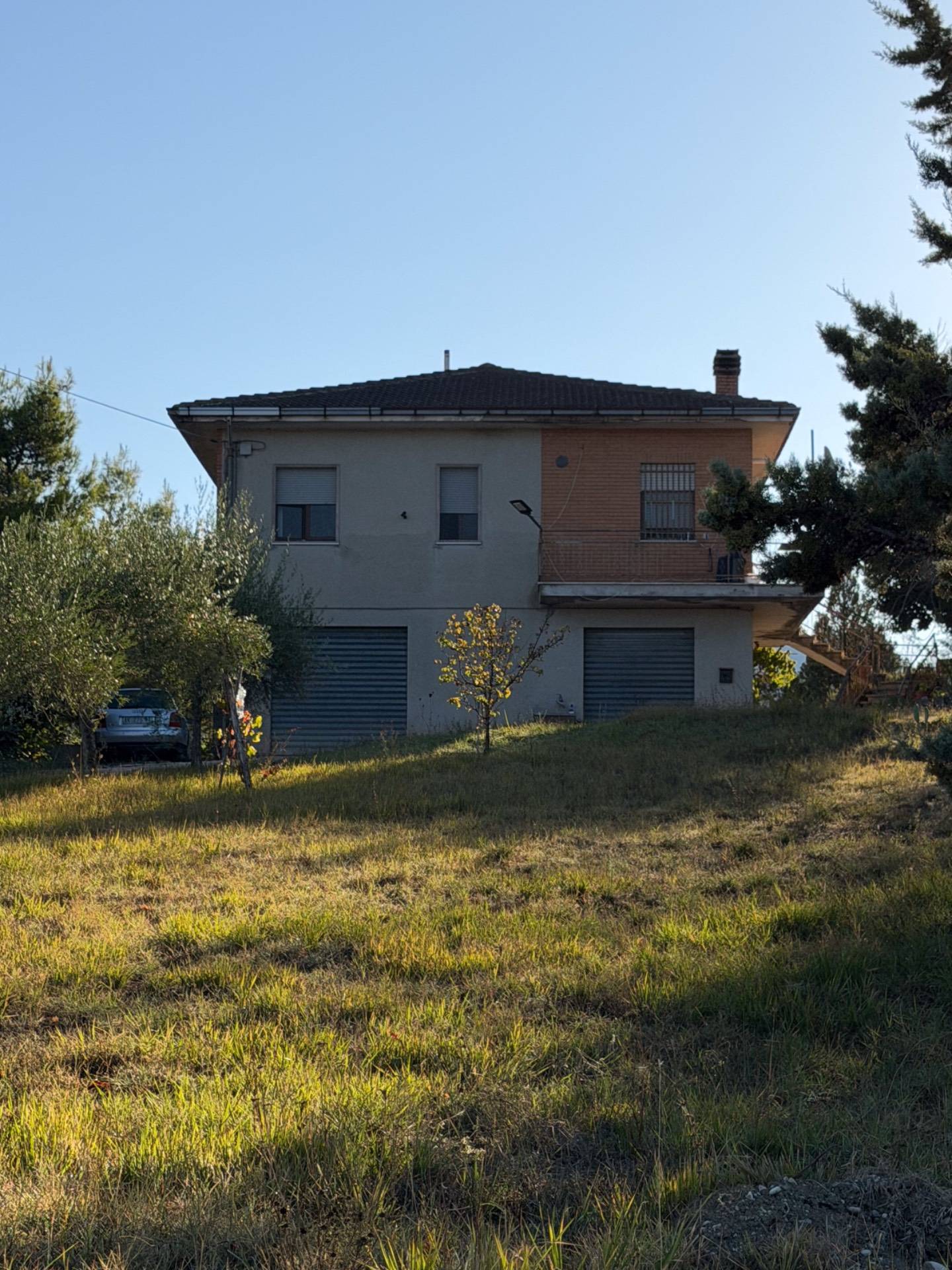 Casa singola in vendita a Santa Vittoria in Matenano