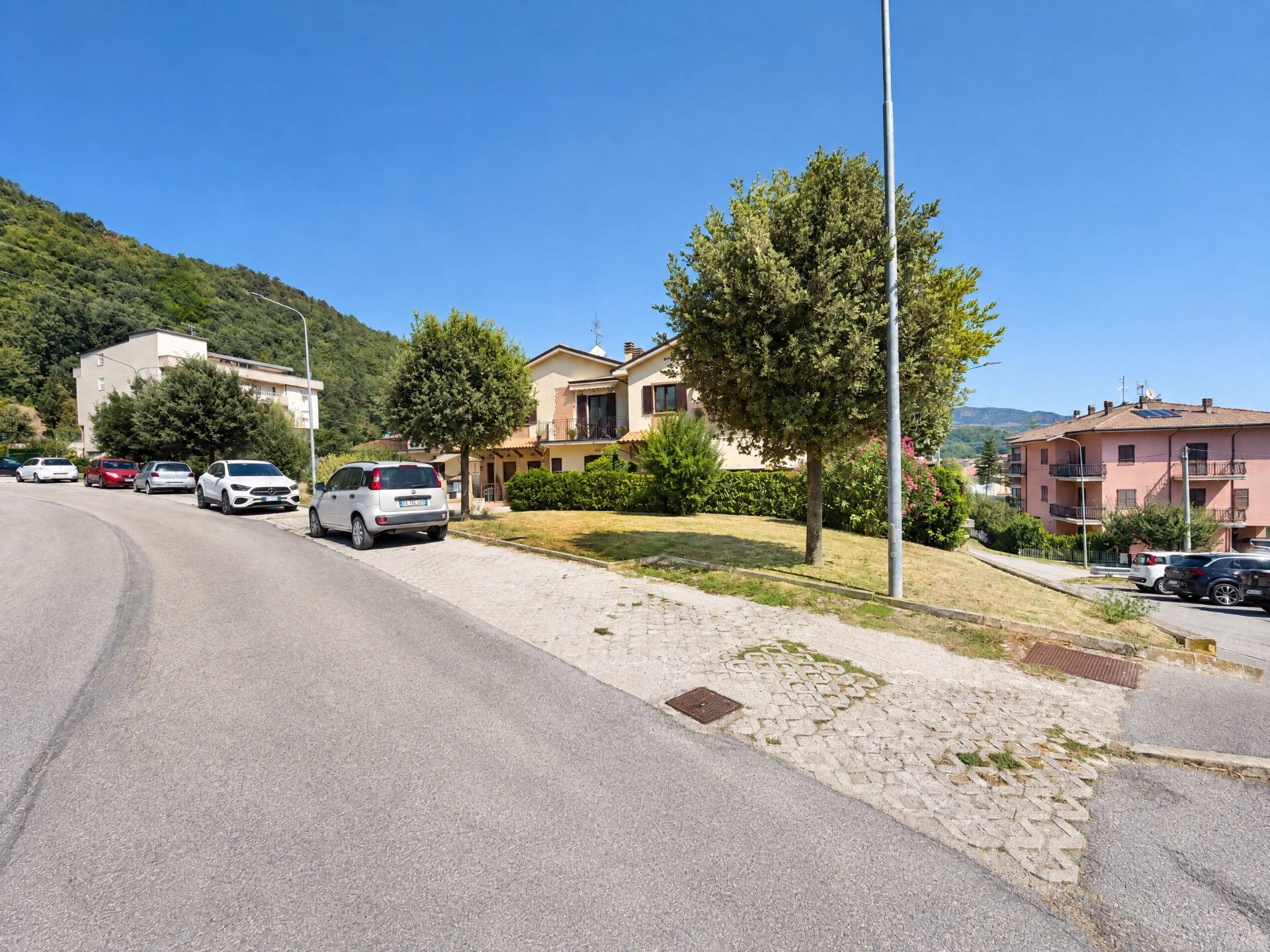 Villette a schiera in vendita a Comunanza