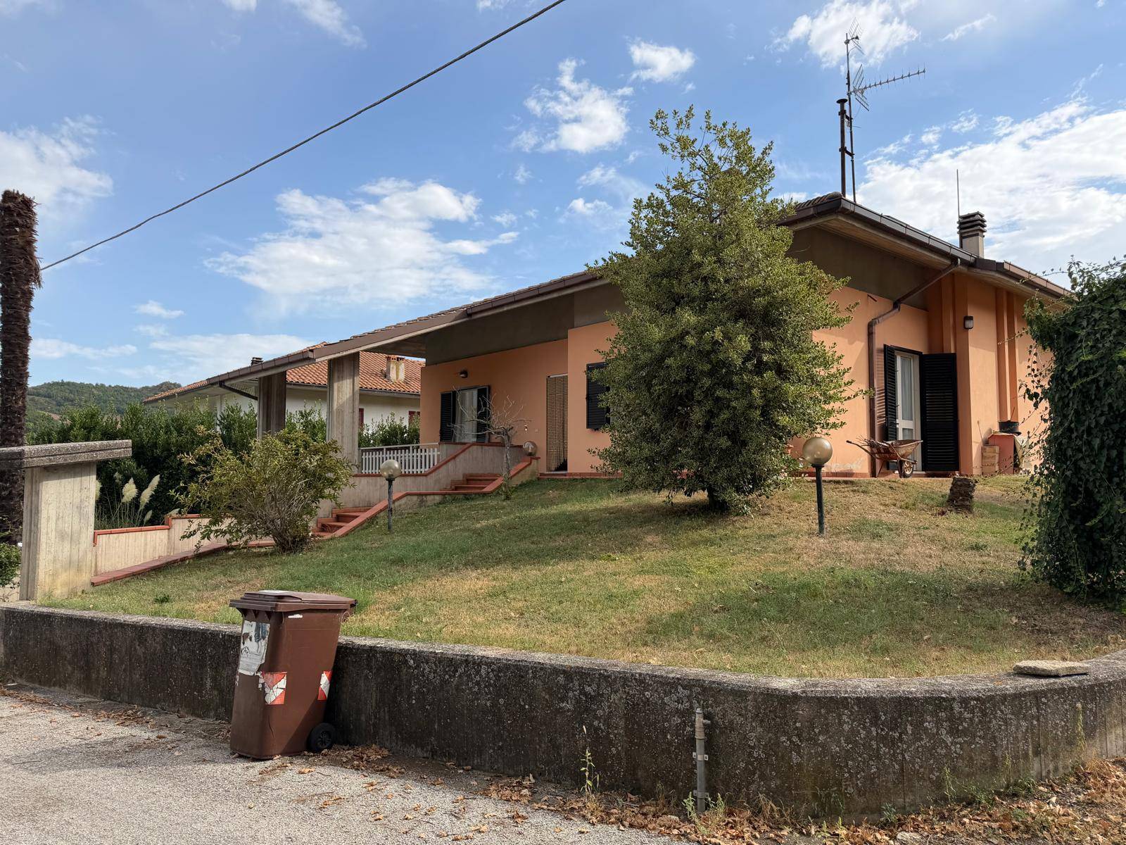 Casa singola in vendita a Rotella, Poggio Canoso