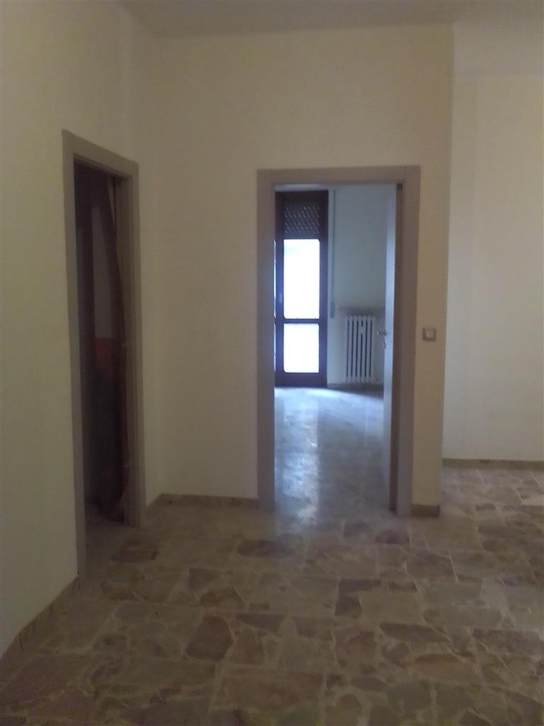 Appartamento ristrutturato, San Salvatore Monferrato centro vicinanza