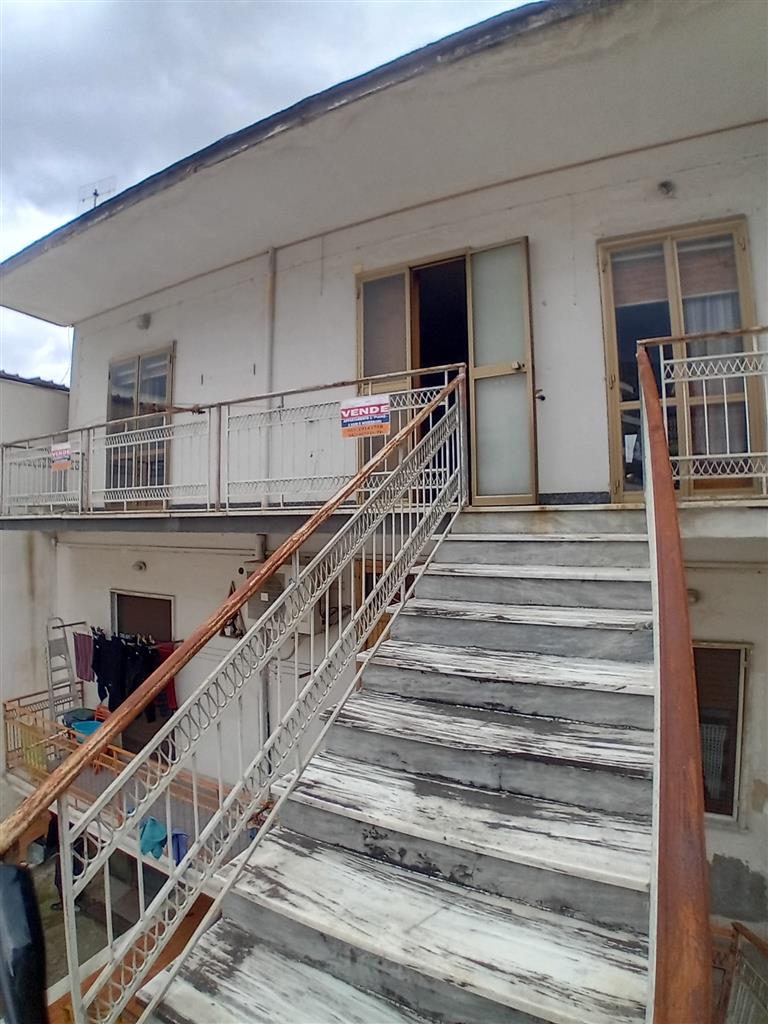 Appartamento da ristrutturare in via indipendenza n� 20, Sarno