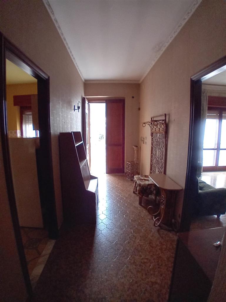 Appartamento da ristrutturare in via indipendenza n� 20, Sarno