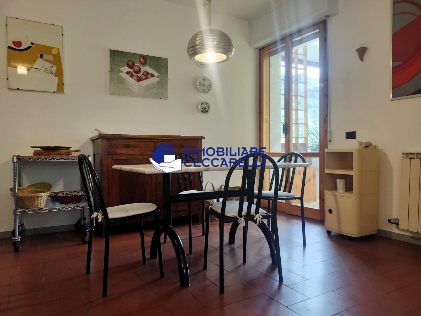 Quadrilocale vista mare, Massa mirteto