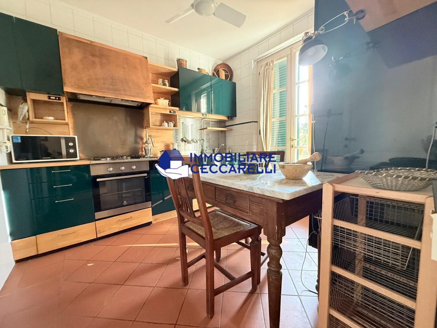 Appartamento arredato in affitto, Forte dei Marmi vittoria apuana