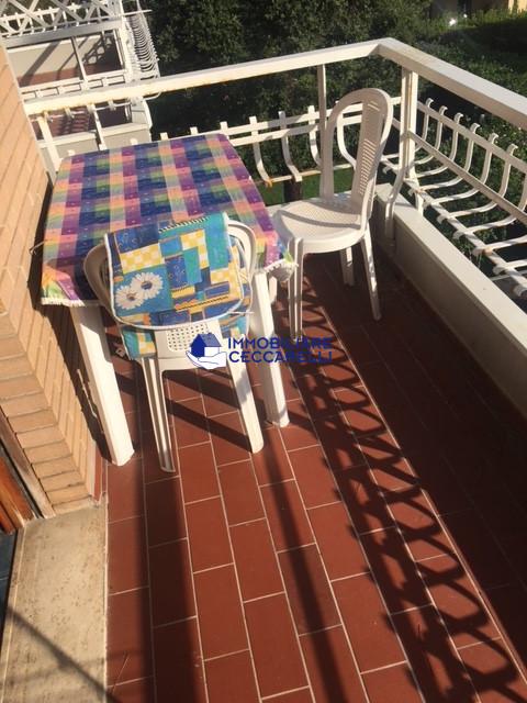 Trilocale con terrazzo, Massa poveromo