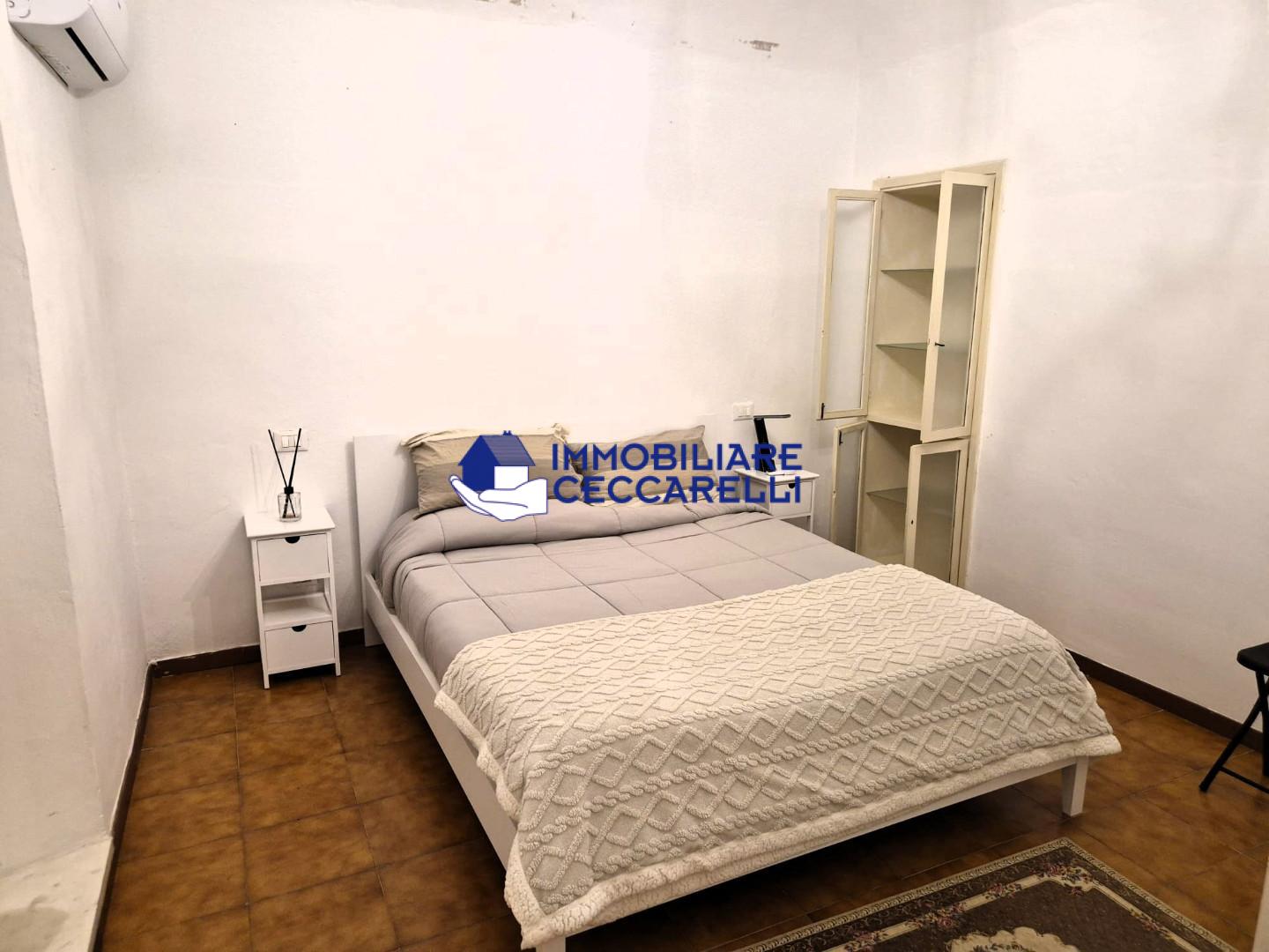 Trilocale arredato in affitto, Massa centro storico